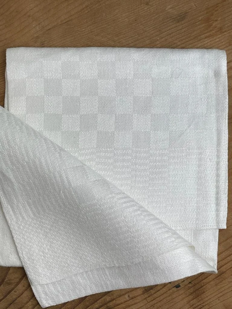 17FCDFB2-FA67-4426-BFBF-9B9E875D8566