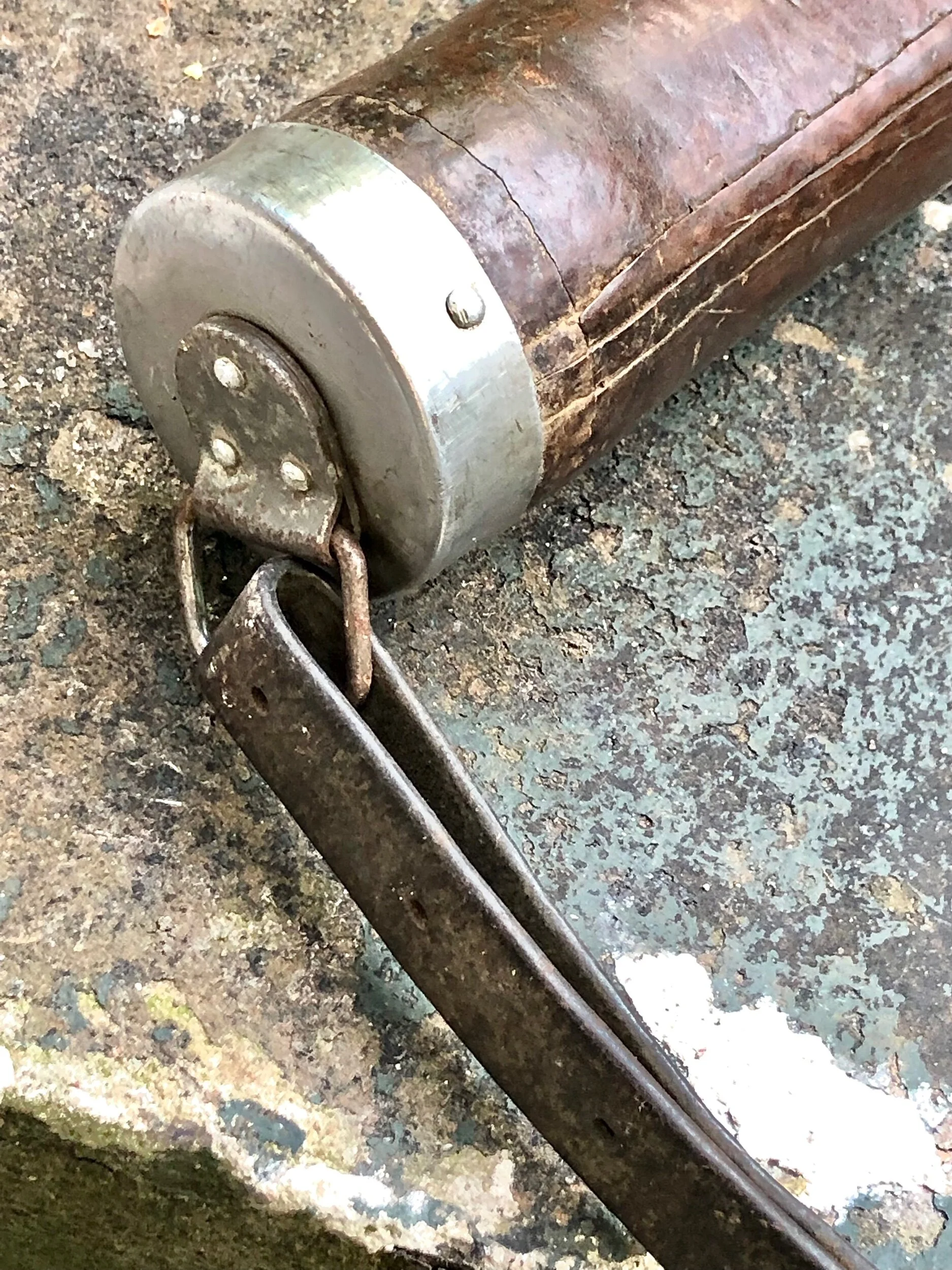 4E471DBC-5E97-4E76-99AE-71944A498D34