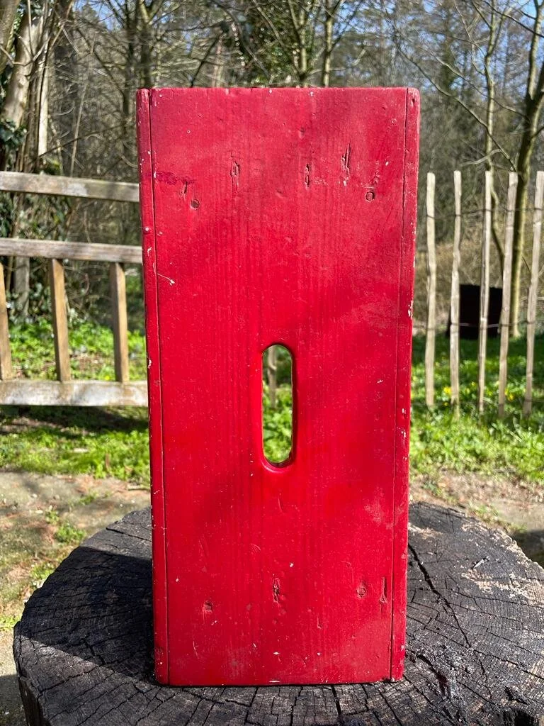 5CD78BA5-190A-415E-BFDC-0956D5CD9574