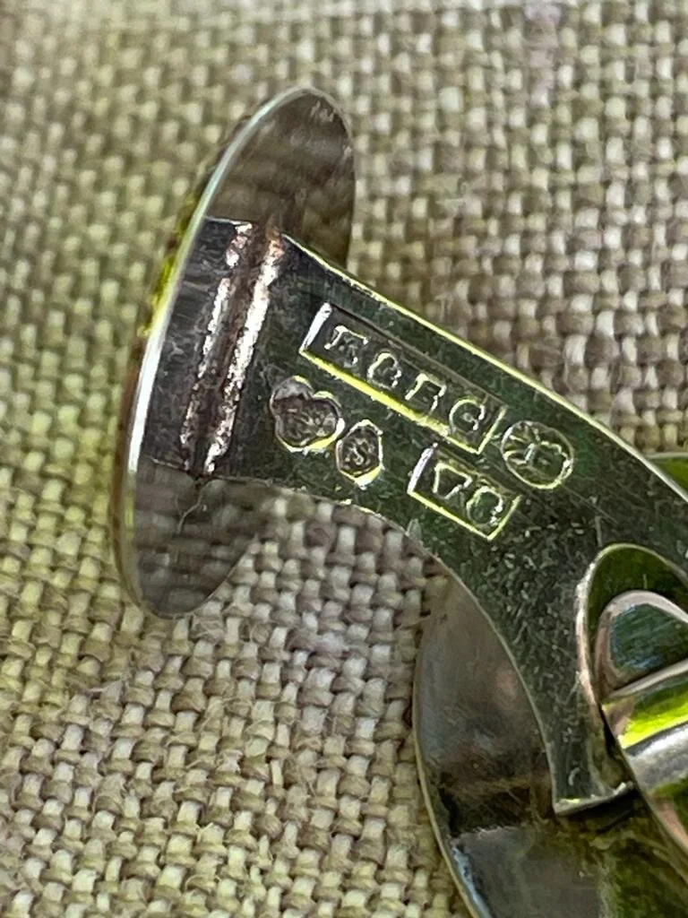 BC0073B9-473C-4BD3-83CE-2F28265E7550