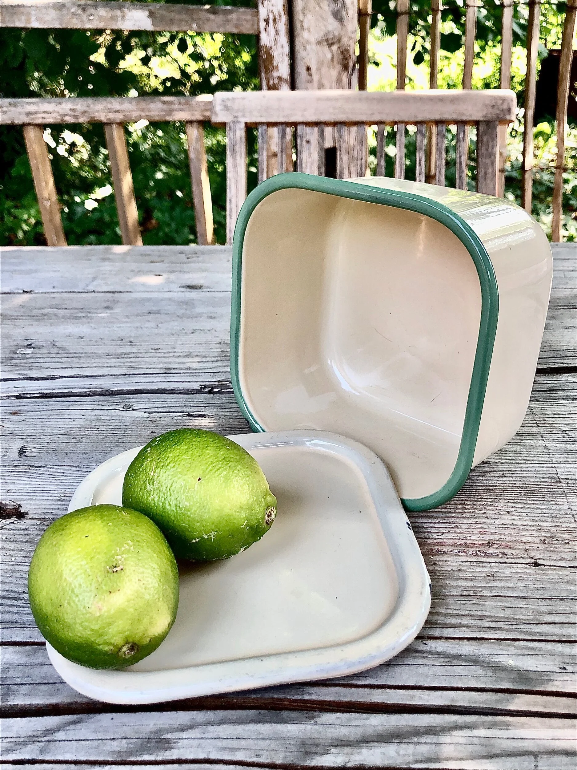 DD247B17-D23A-43E2-BD90-4817C9D9E299