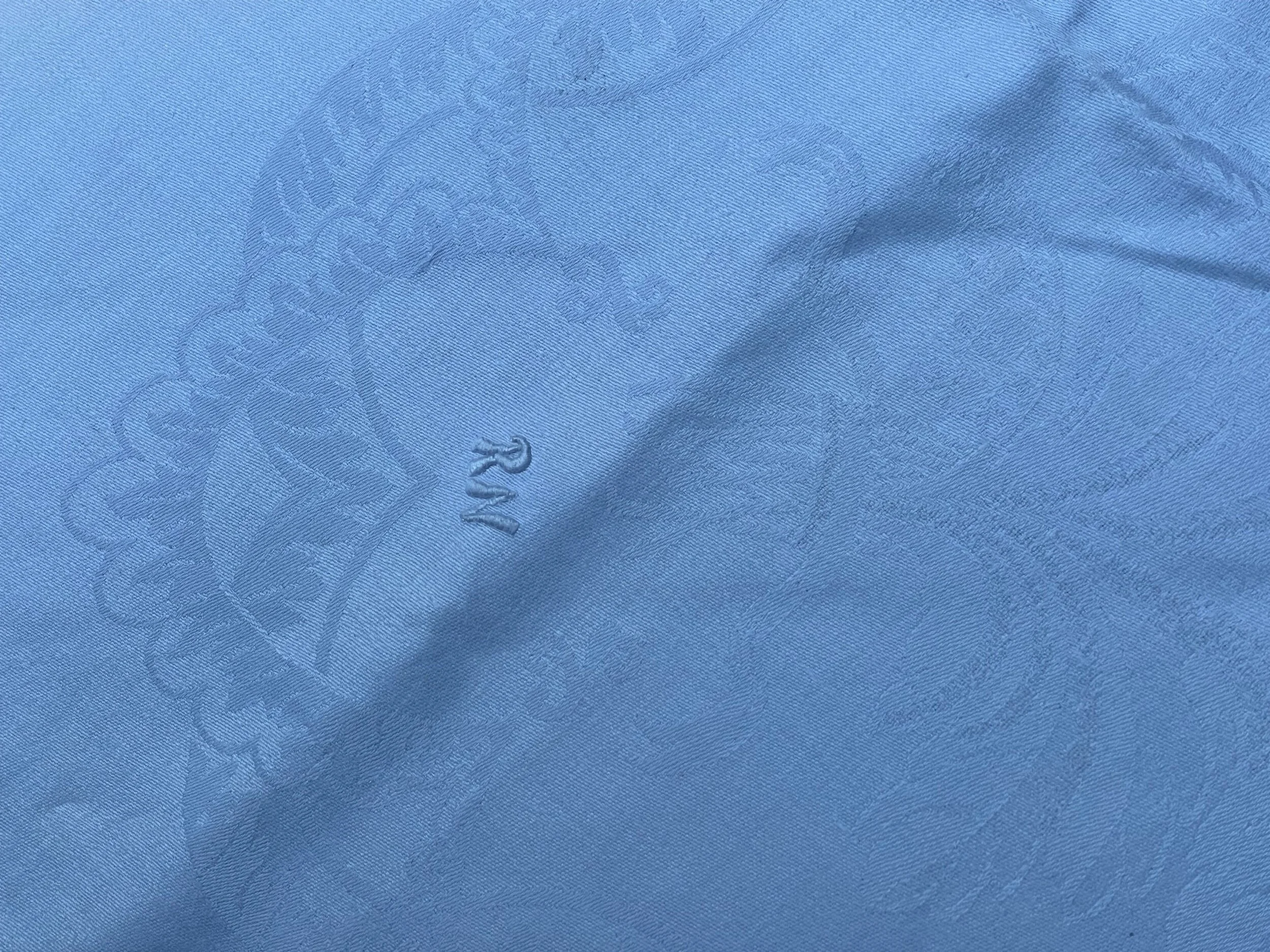 675FBCE5-17C4-4274-AB1D-C4B33A5E3E6D