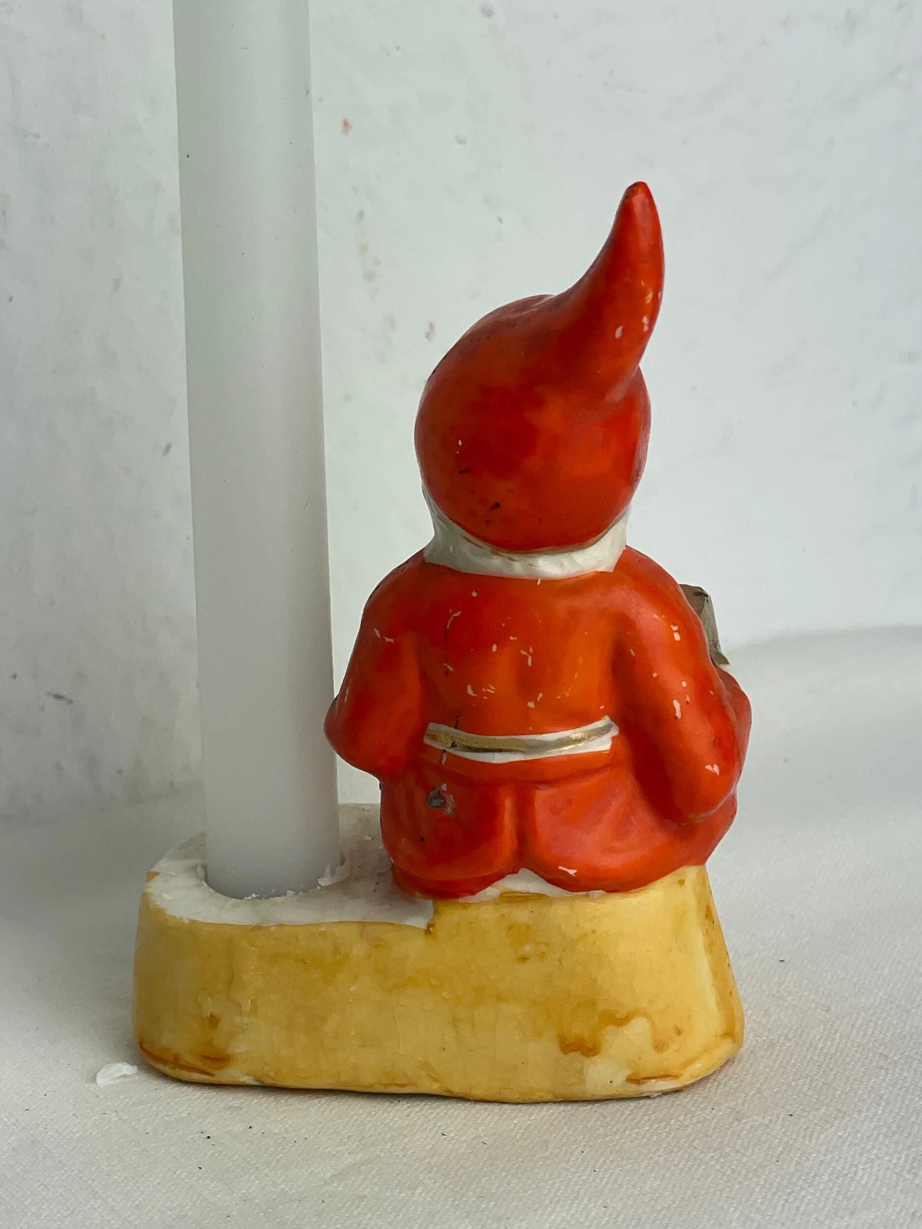 F68C543B-FE41-4411-B878-0393F127DF7D