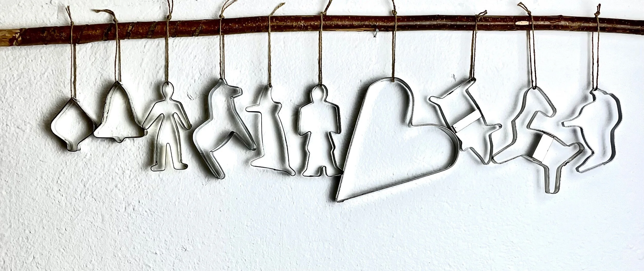 09FB79A2-631D-4AE8-BCA4-C73CDFF329D8