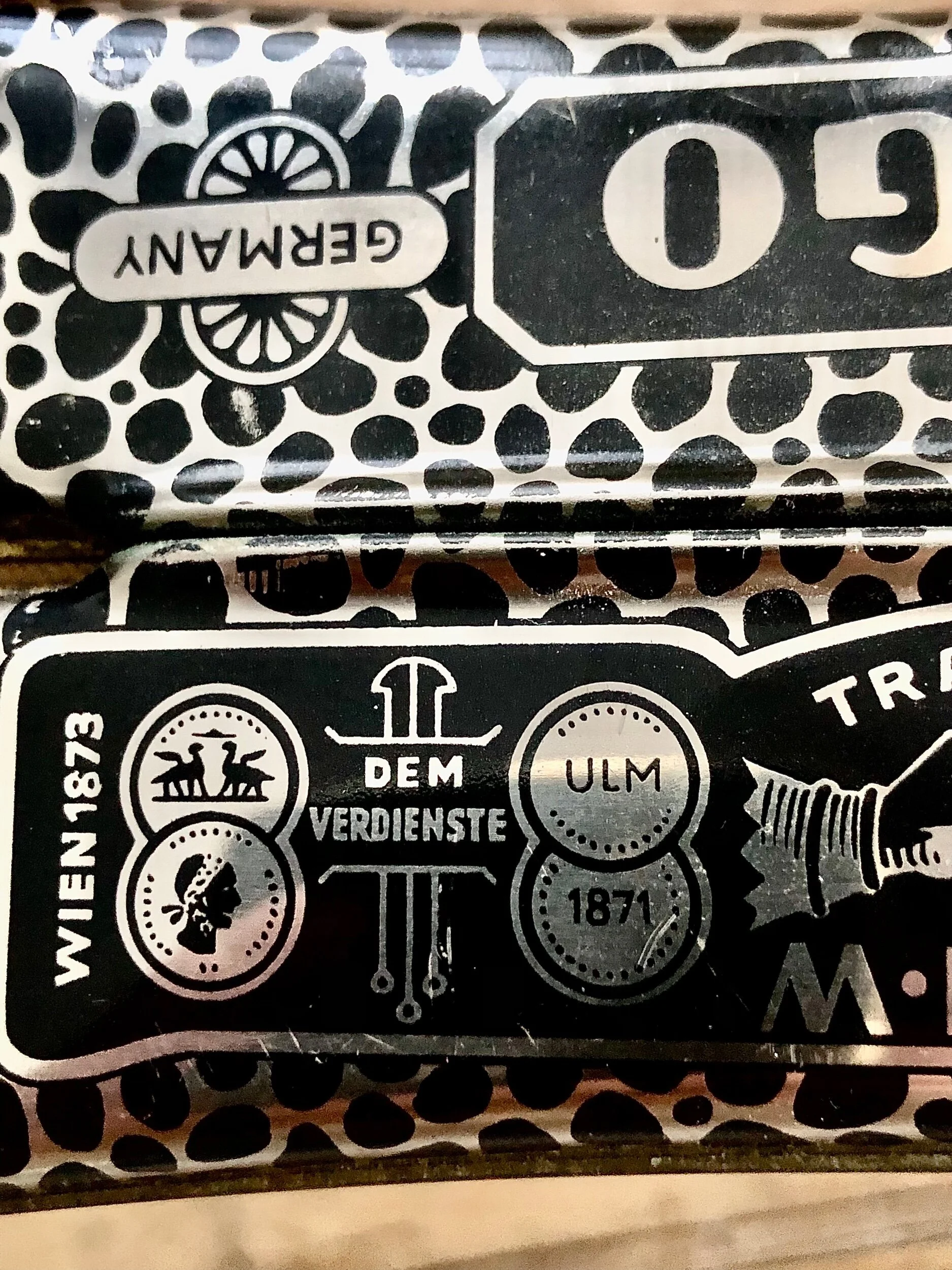 6B376530-D16C-49D5-ABAA-B1D7668B2AE8