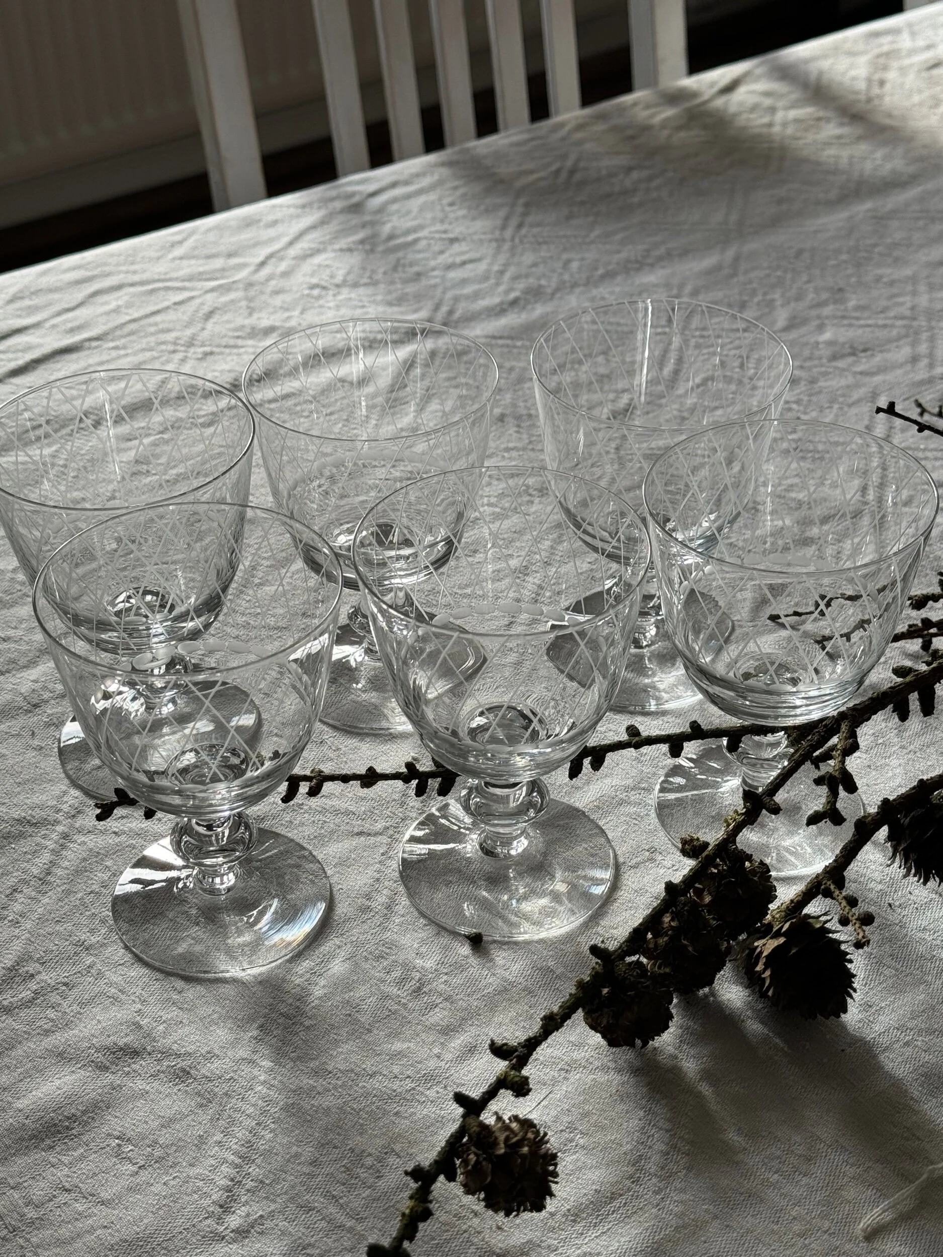 4DF34BEB-6040-4B06-84DA-58A2256B697A