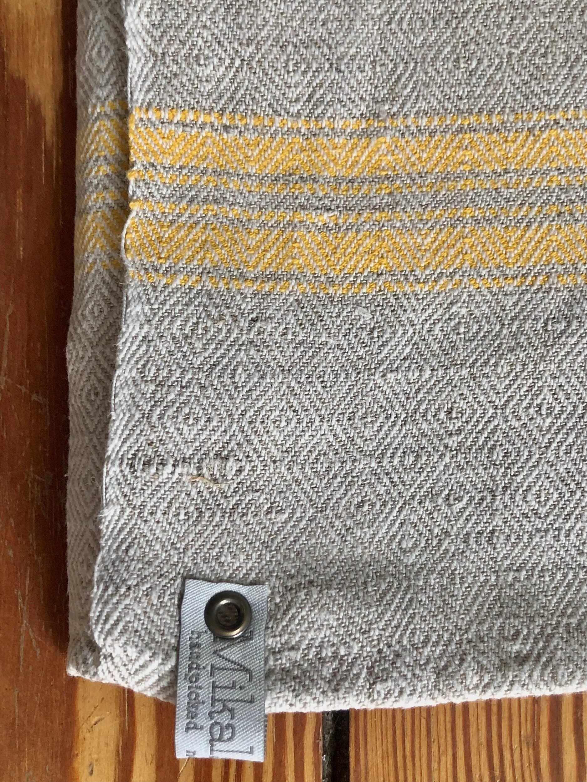 275CEEEE-9636-4CCA-9083-C1EEFCA79D08