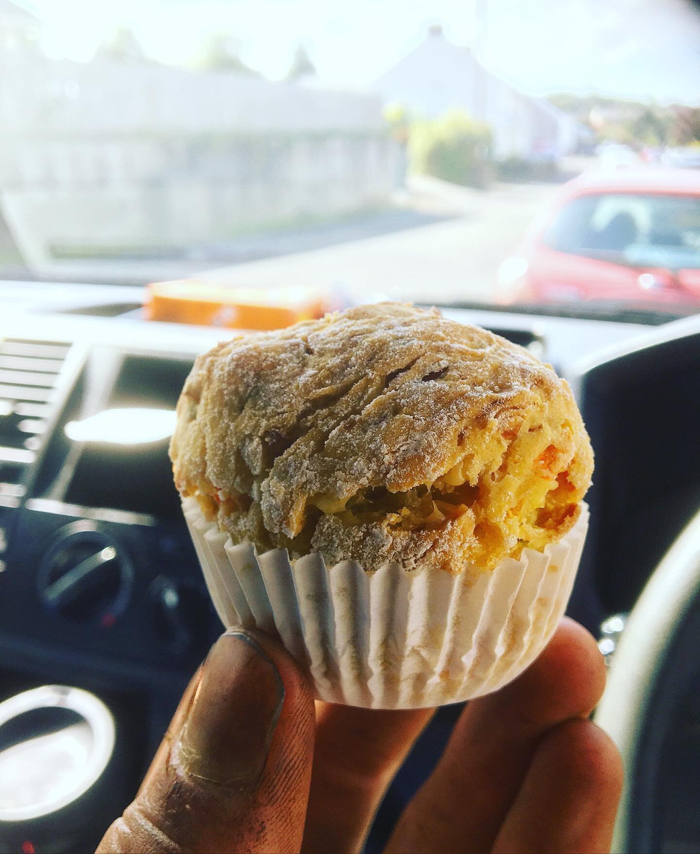 When you&rsquo;re in your last month of veg deliveries and @leezanndavies whacks out a freshly baked vegan cheese zucchini and carrot scone ball thing! Pow! Delivering is such a tough headspace to be in, it takes a patient person to be relaxed and ca