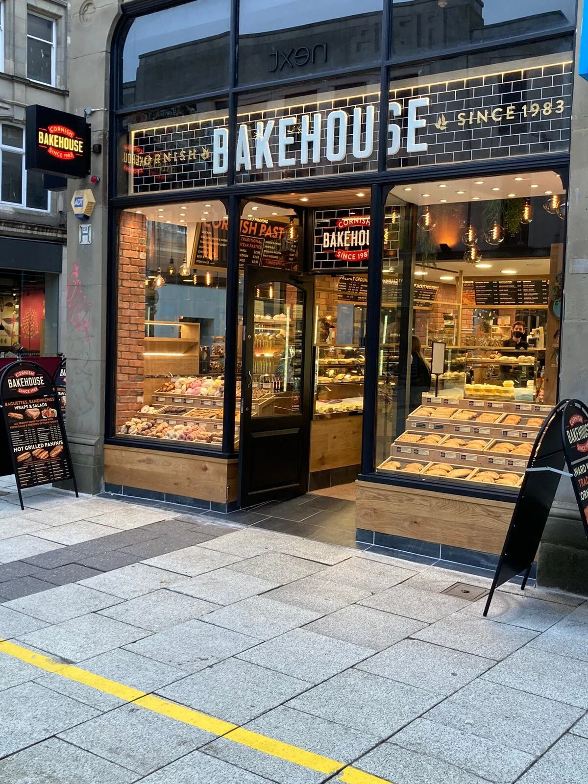 THE NEW CARDIFF SHOP - OPENED 24/11/2020