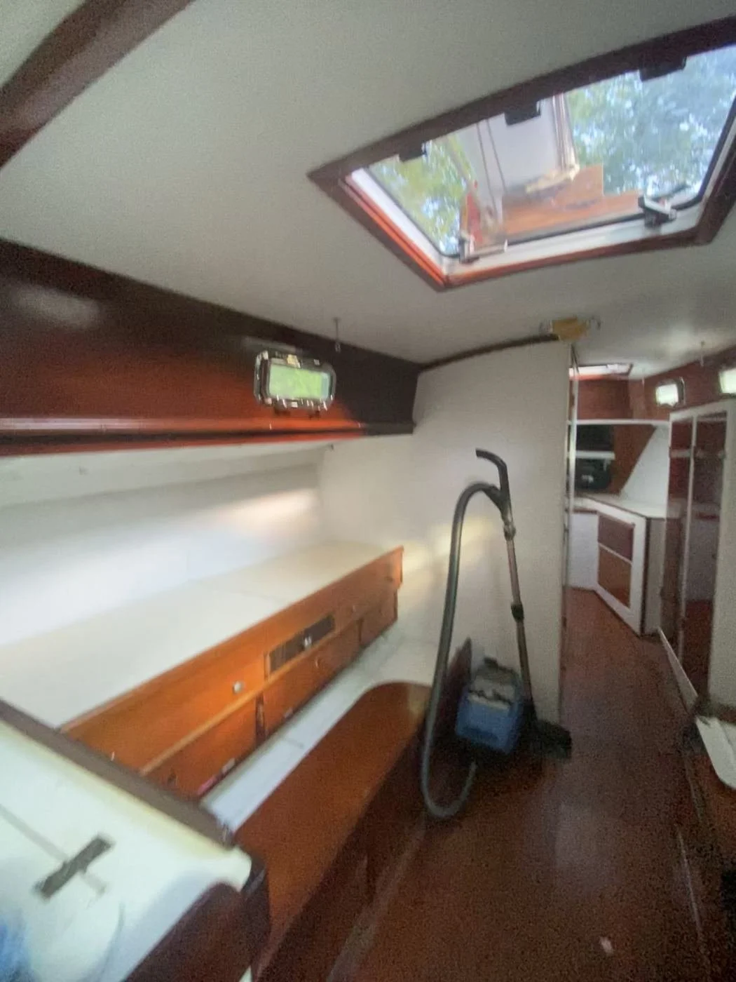 main-cabin.jpg