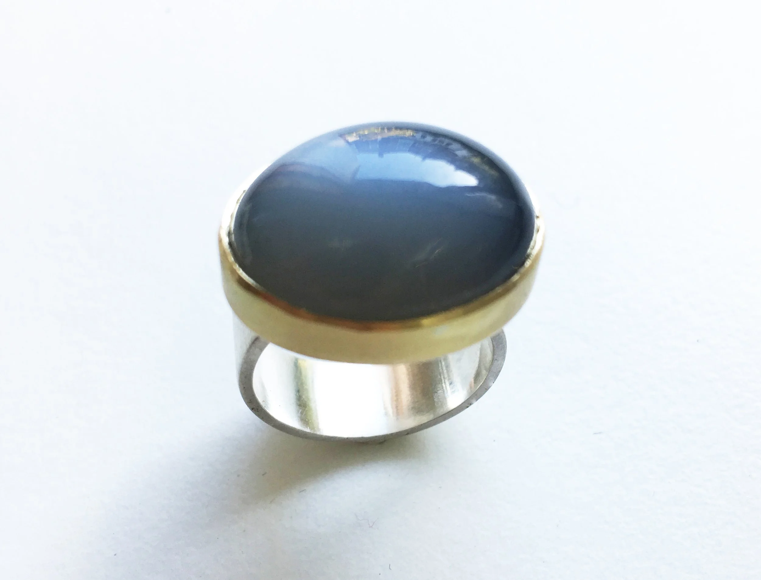 slider Grey moonstone ring.jpg