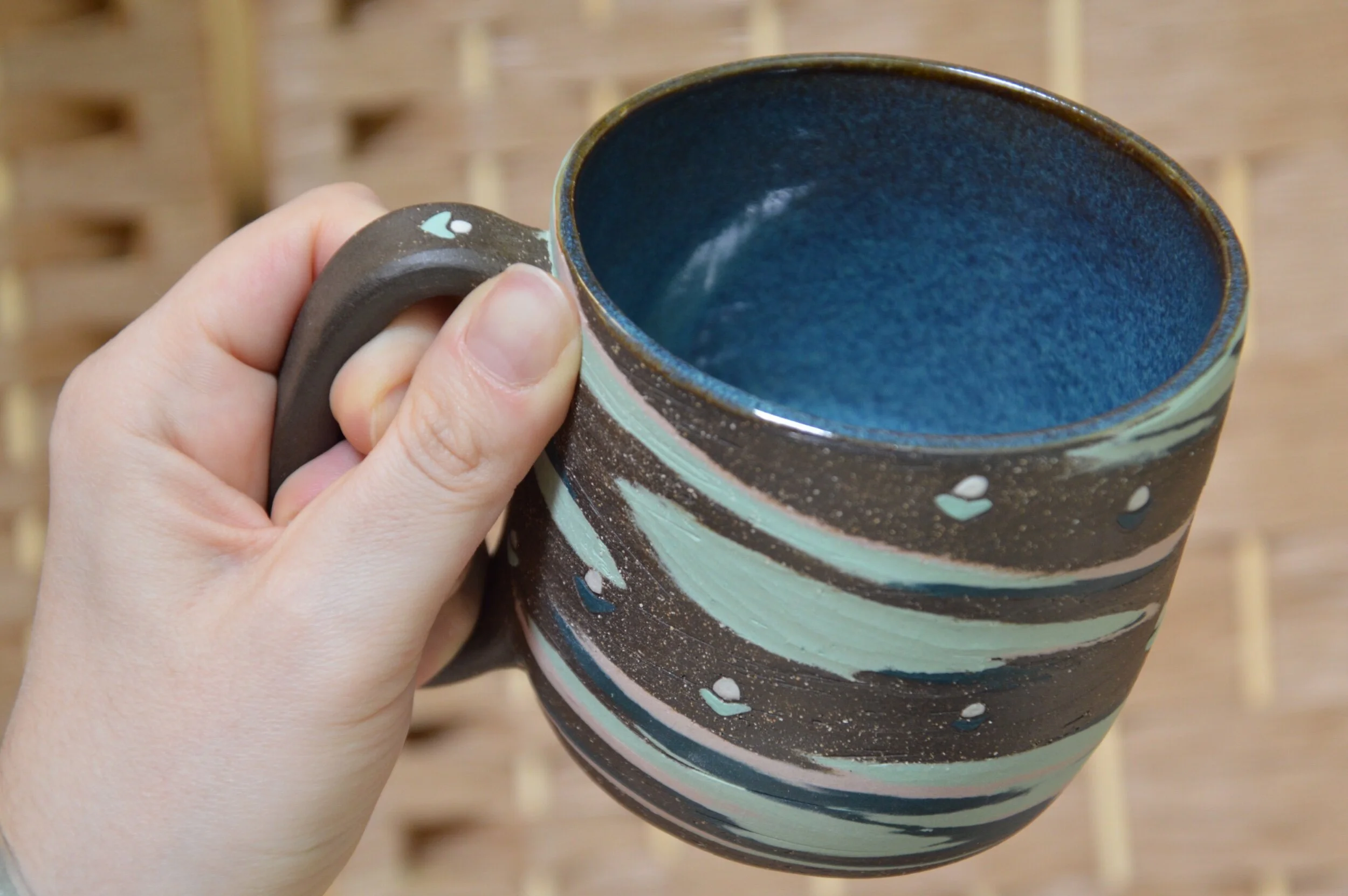 FBC303E2-47D1-4D64-89AE-495FC0F7BCF2