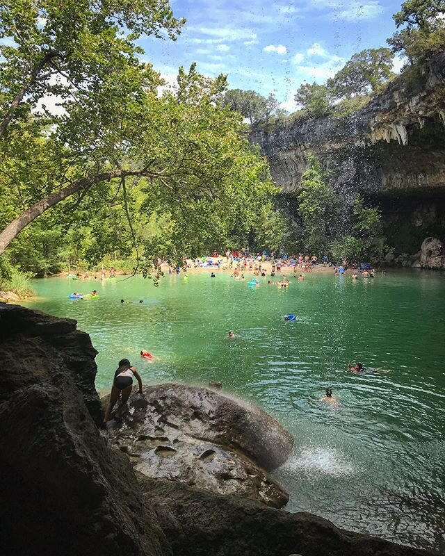 Hamilton Pool
.
.
.
#adventuresofabbey #hamiltonpool #hamiltonpoolpreserve #austin #atx #texastourism #texas #photooftheday #naturephotography #igshotz #yourshotphotographer #cntraveler #optoutside #landscape #summer