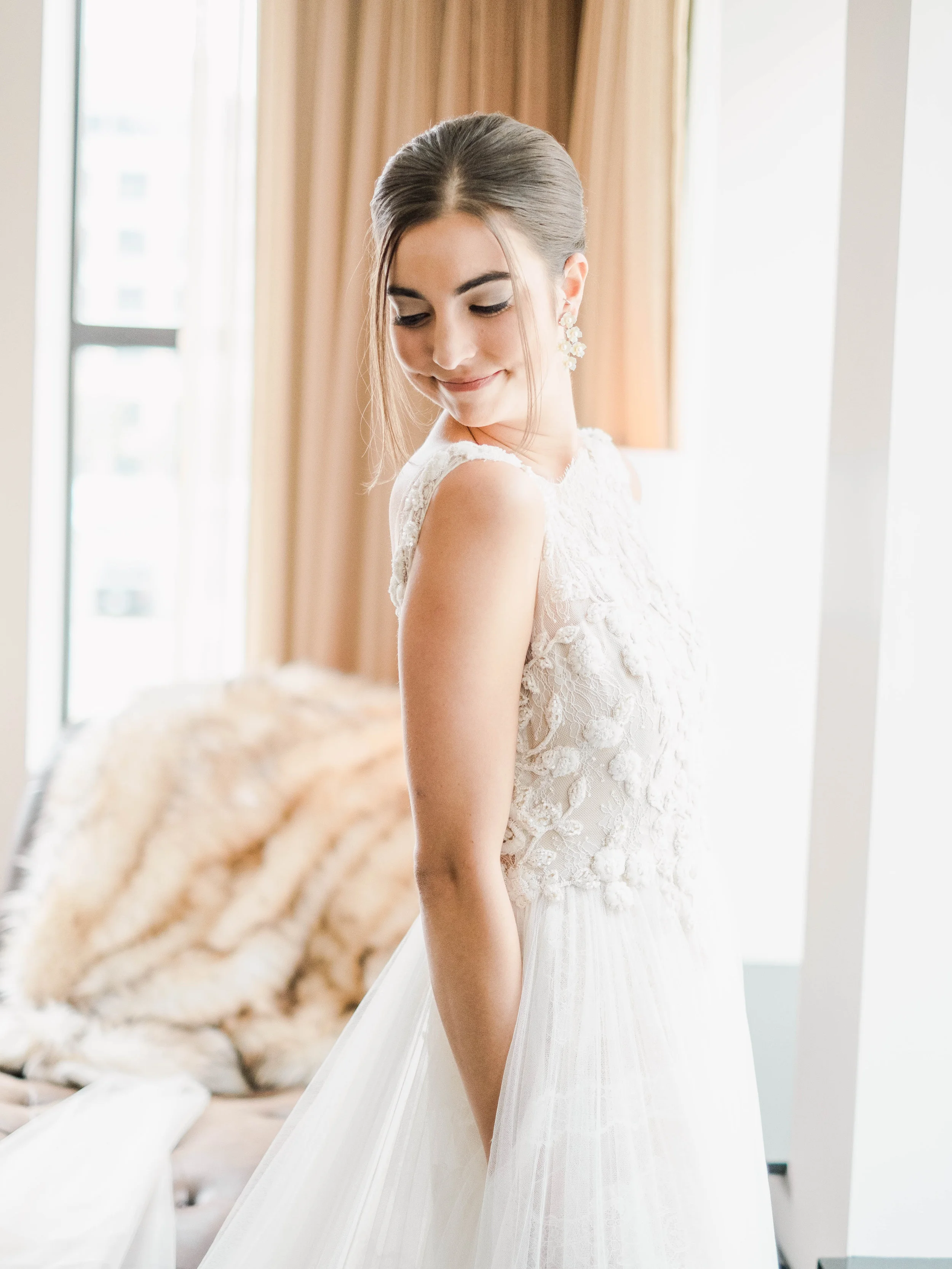 C&J _ Getting Ready -94.jpg
