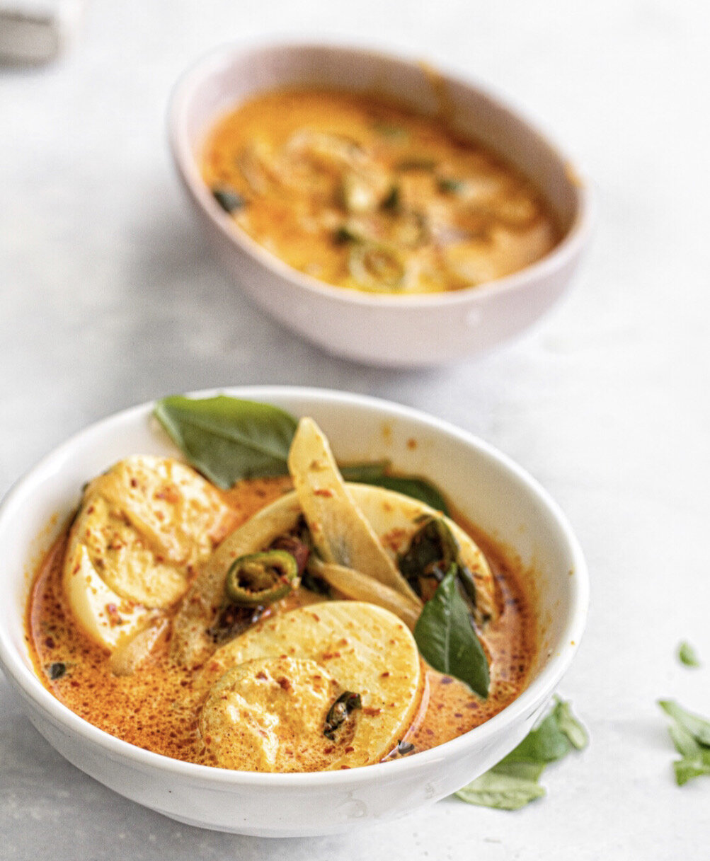 Thai red curry egg 