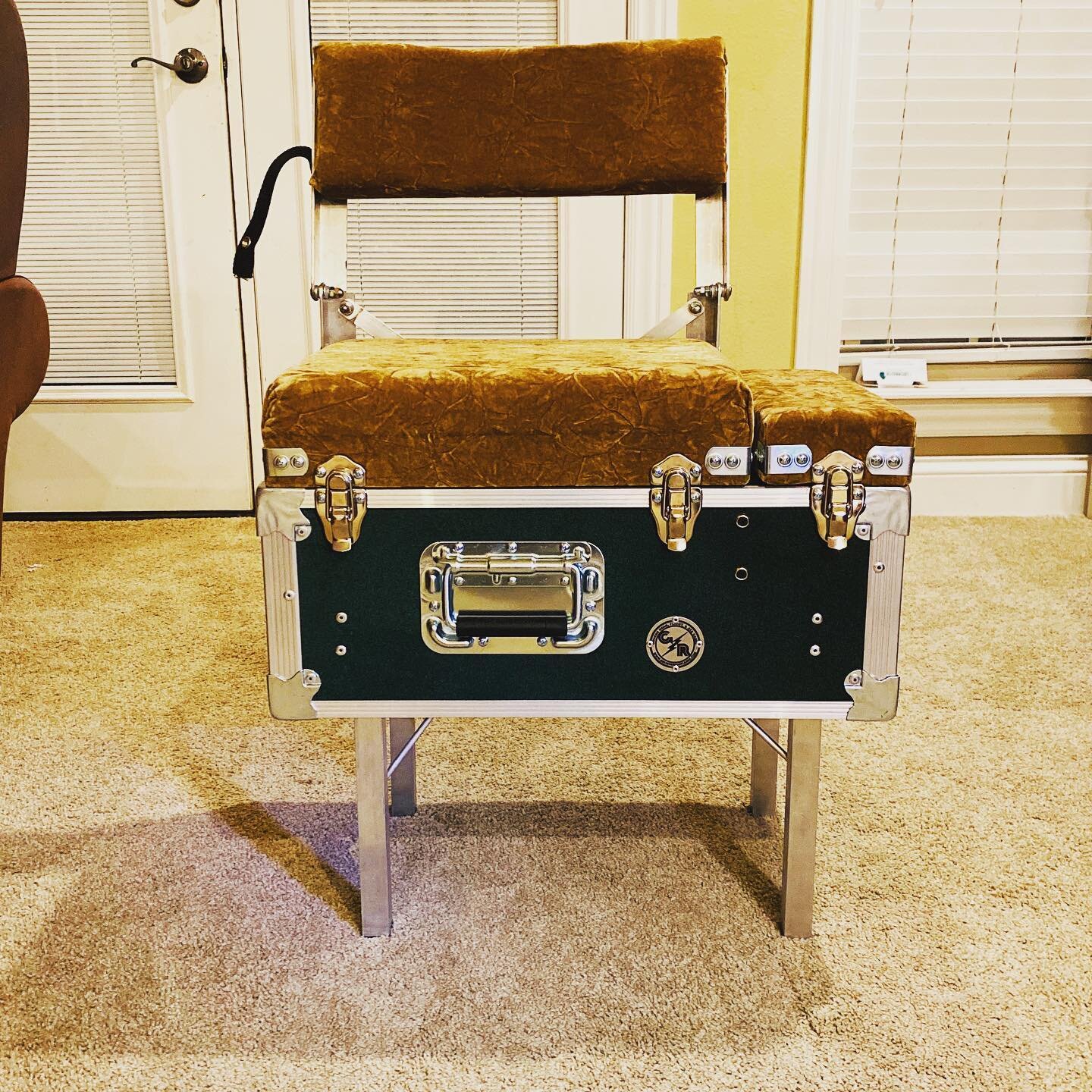 Sent out 3 Pedalsteel seats today... not the best picture but this one was Hunter Green w/ Camel Fabric.. Power Strip w/ USB...