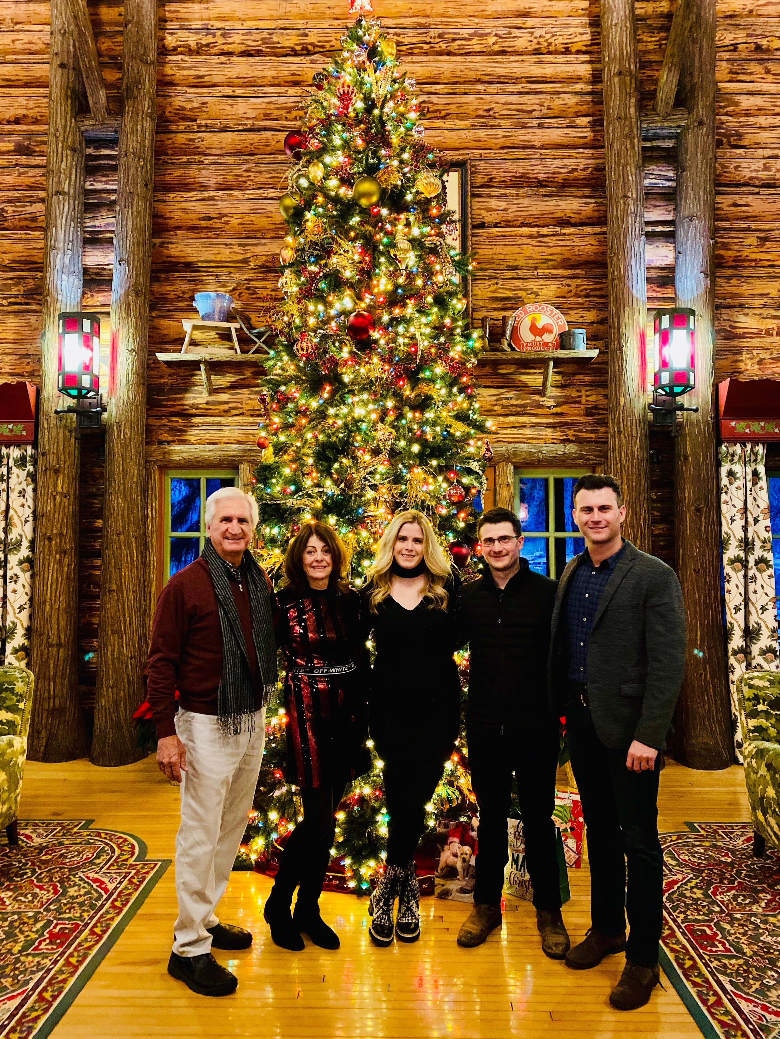  You can’t beat a family picture in front of the famous Kootenai Lodge Christmas tree!  