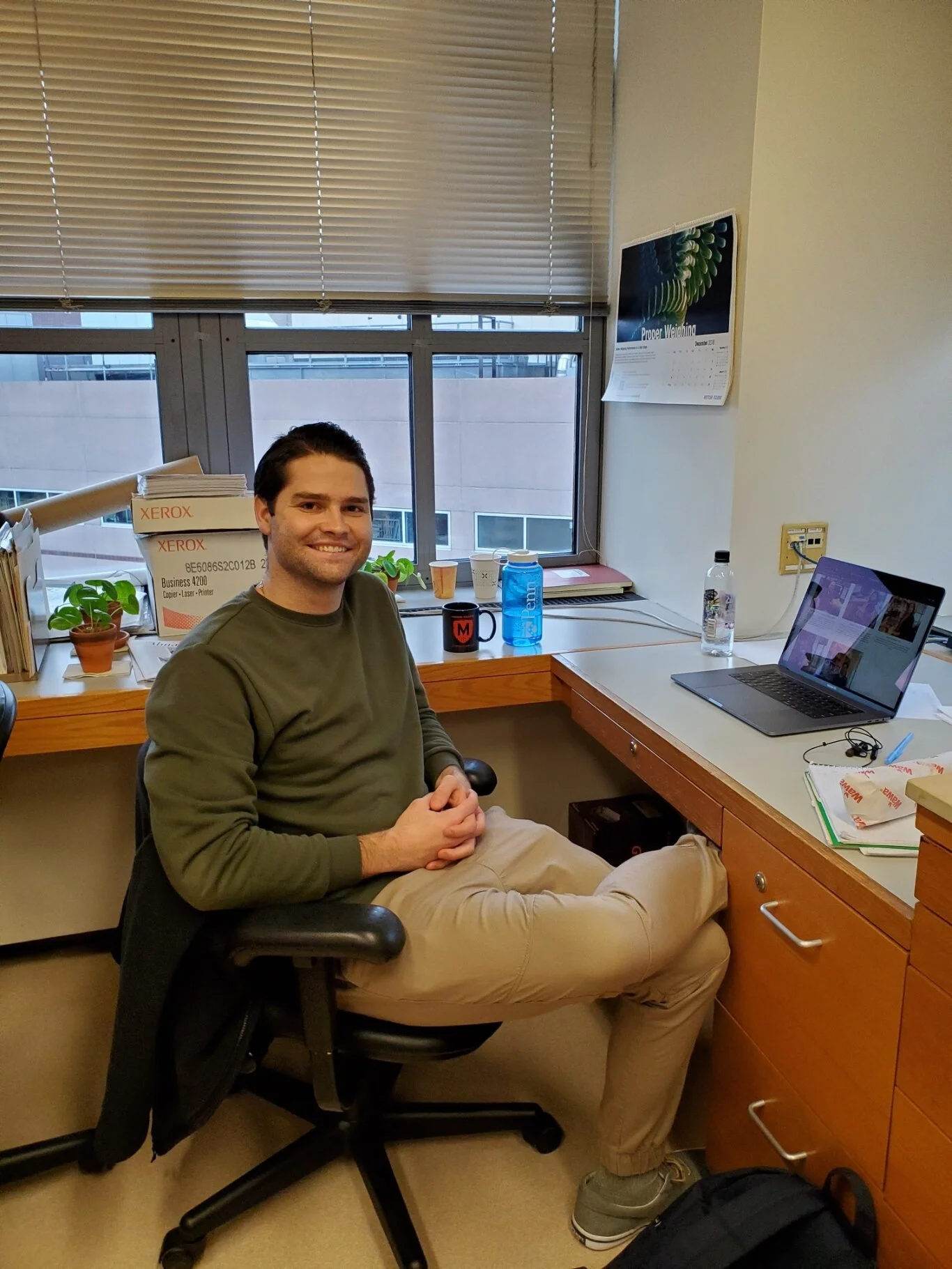 Charlie Bond, Ph.D. - Post-Doctoral Researcher