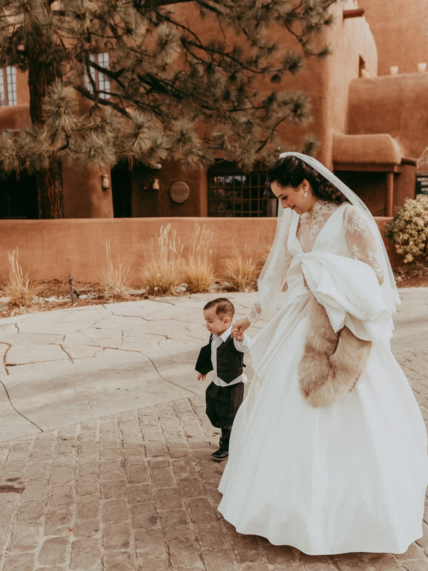 Take us back to Wyndra &amp; Matthew&rsquo;s dreamy wedding day 
#catholicwedding #catholicweddingphotographer

Venue: cathedral basilica of st. Francis of Assisi 
Reception: @innandspaatloretto 
Planner: @ashleynicoleaffair 
Floral: @fleuraffairco 
