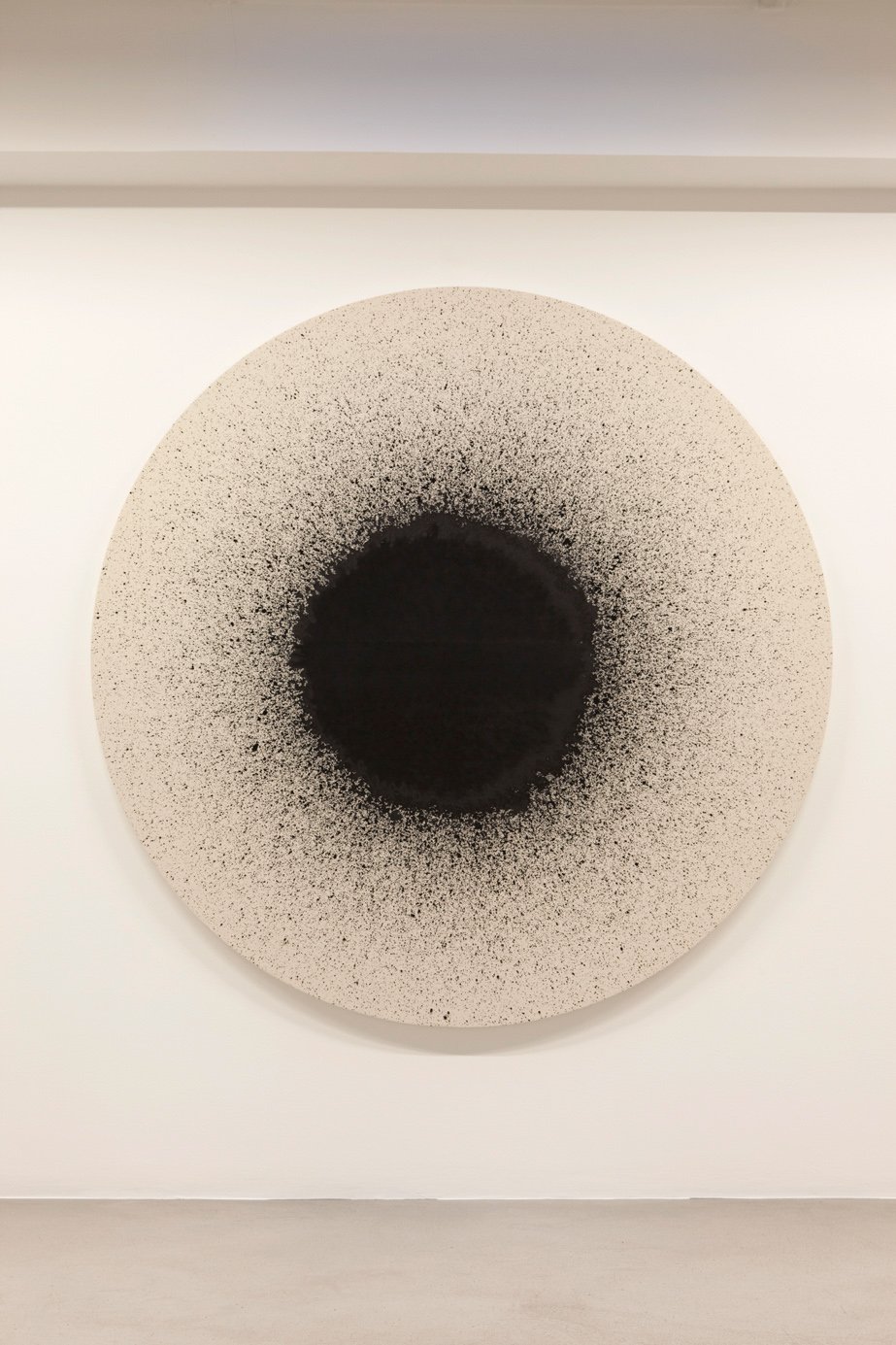 2012, Tambour 102', Encre indienne noire sur toile 173 cm  (Copy)
