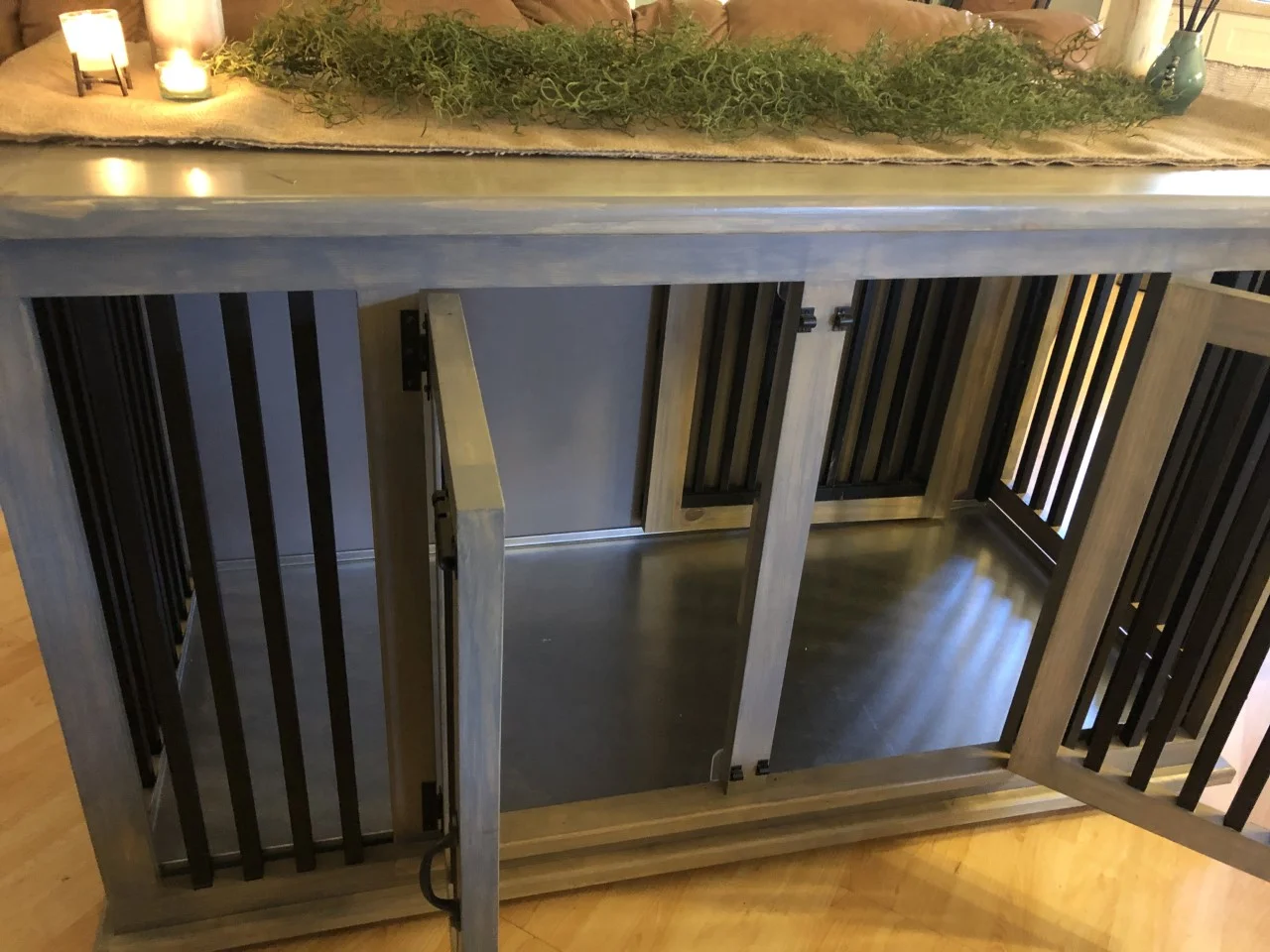 luxury-dog-crate-open.jpg