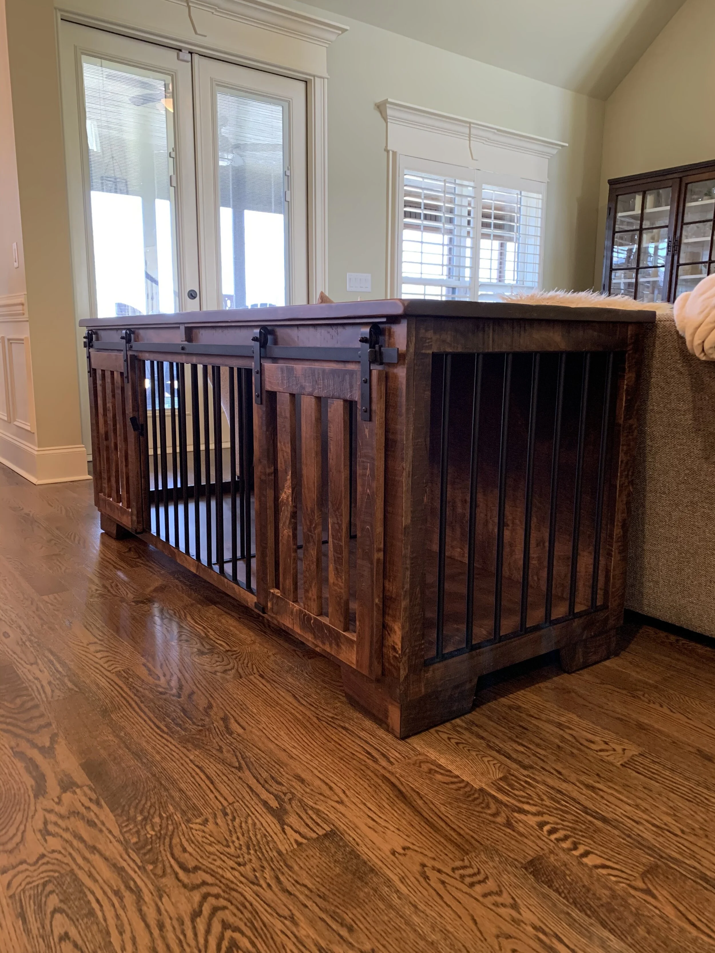 Rough-sawn-brown-maple-with-pecan-stain-Castle-crate (1).JPG