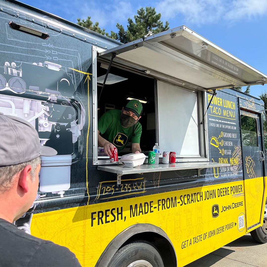 john-deere-food-truck-tour-03.jpg