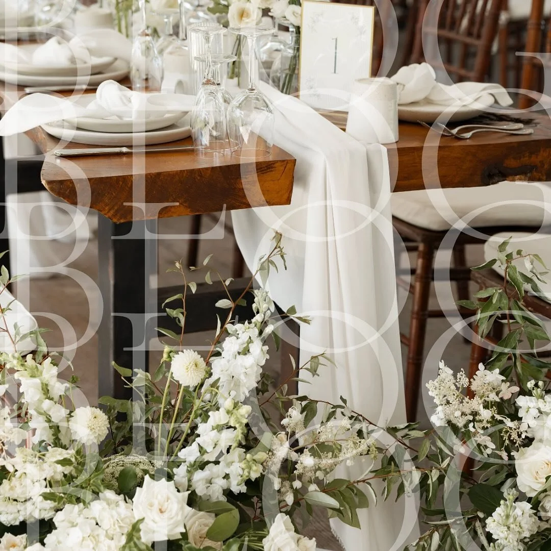 Behind the Scenes - A Day in the Life as a Wedding Planner

As a wedding planner, I often feel like I&rsquo;m this pretend creature made of invisible magic who does so many things, but people aren&rsquo;t quite sure what those things are. Until they 