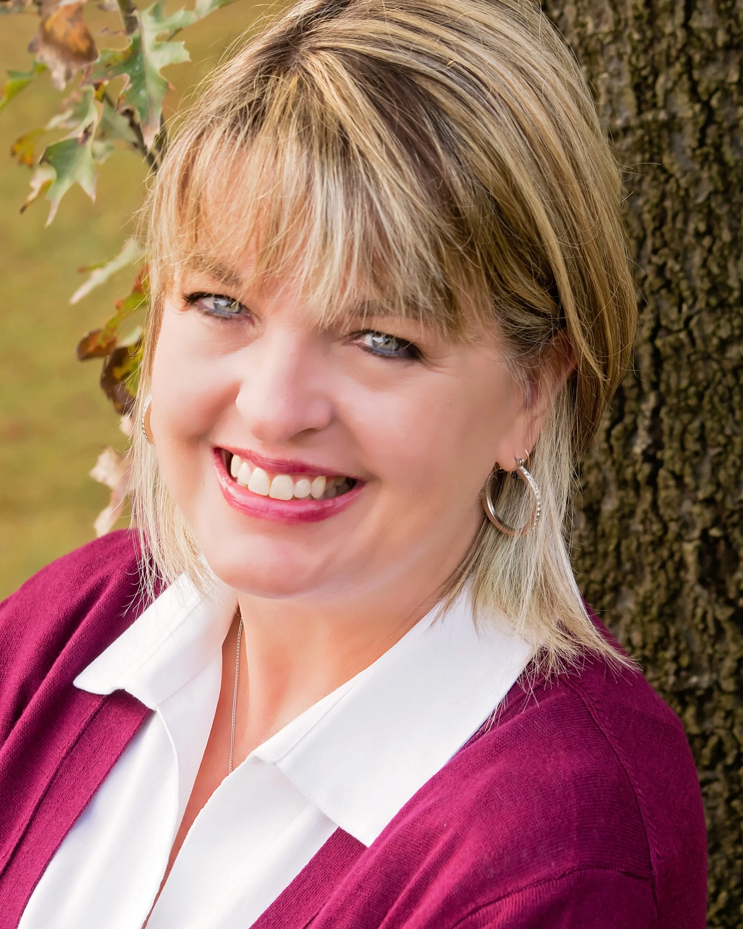 Headshots-03633 copy 8x10.jpg