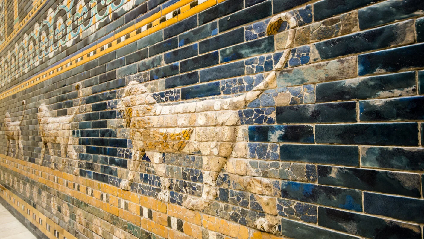 האם אלוהים הפר את בריתו עם ישראל?