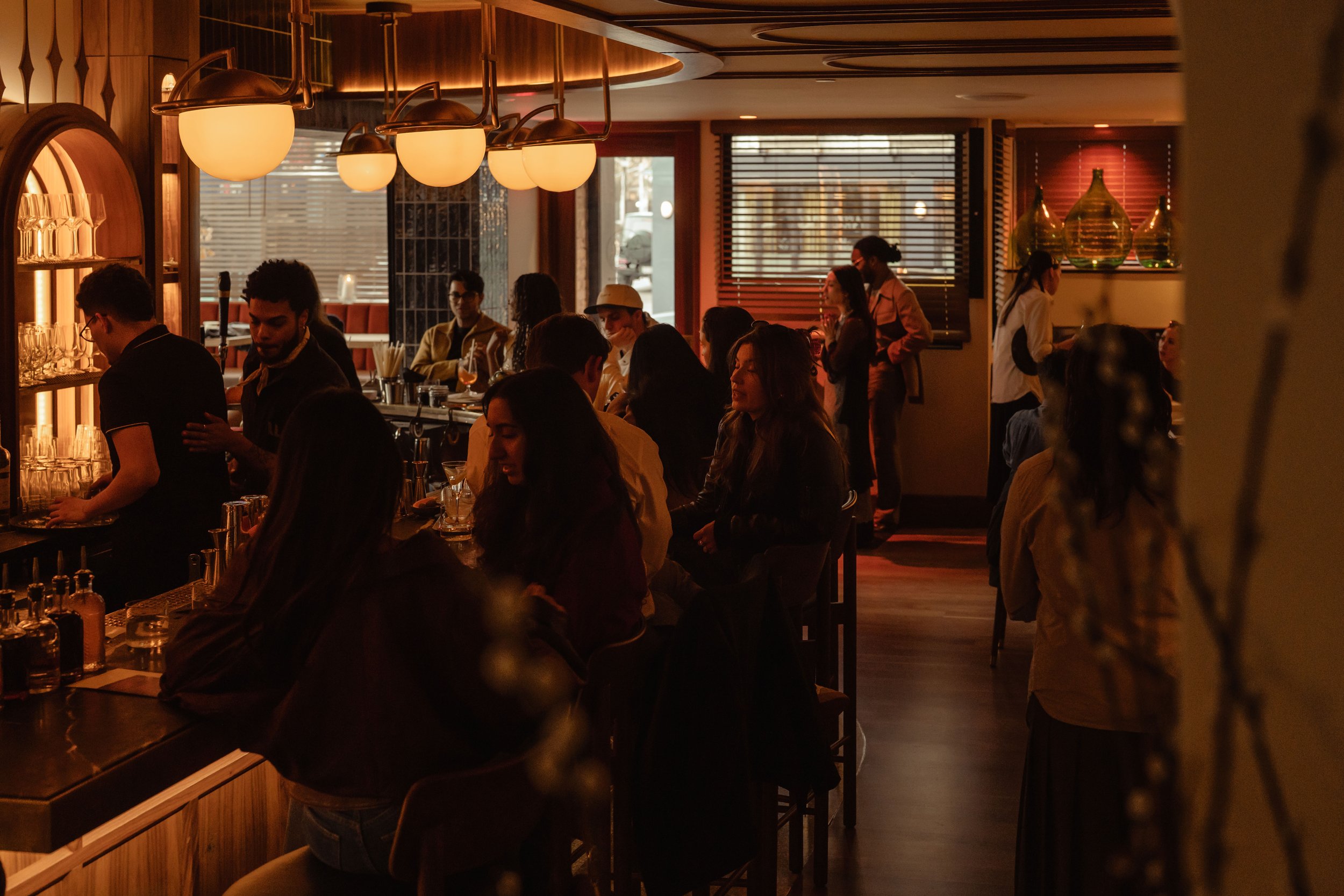 guests-enjoy-cocktails-and-italian-share-plates-1.jpg