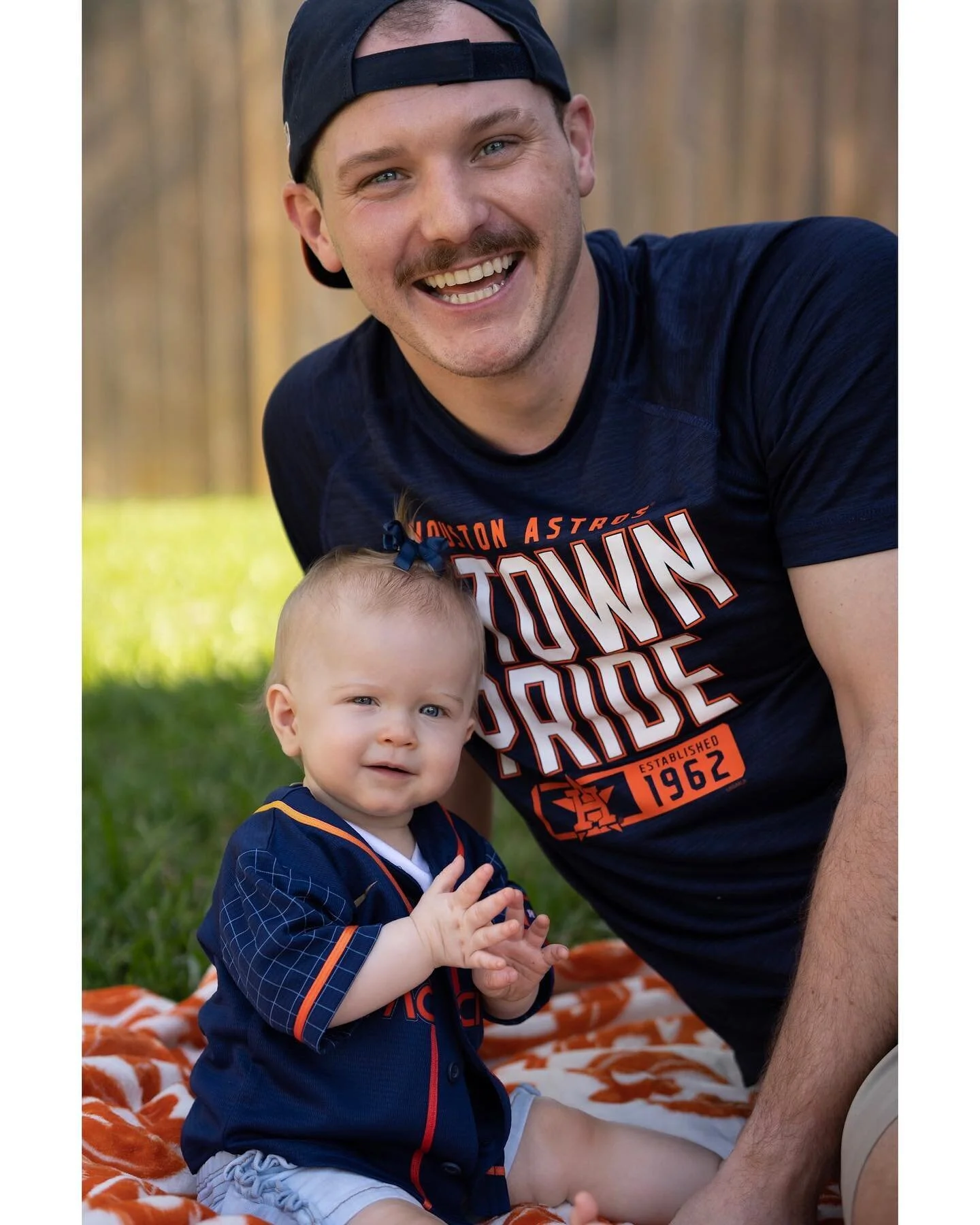 This little Astro caught my heart. ⚾️❣️🏟