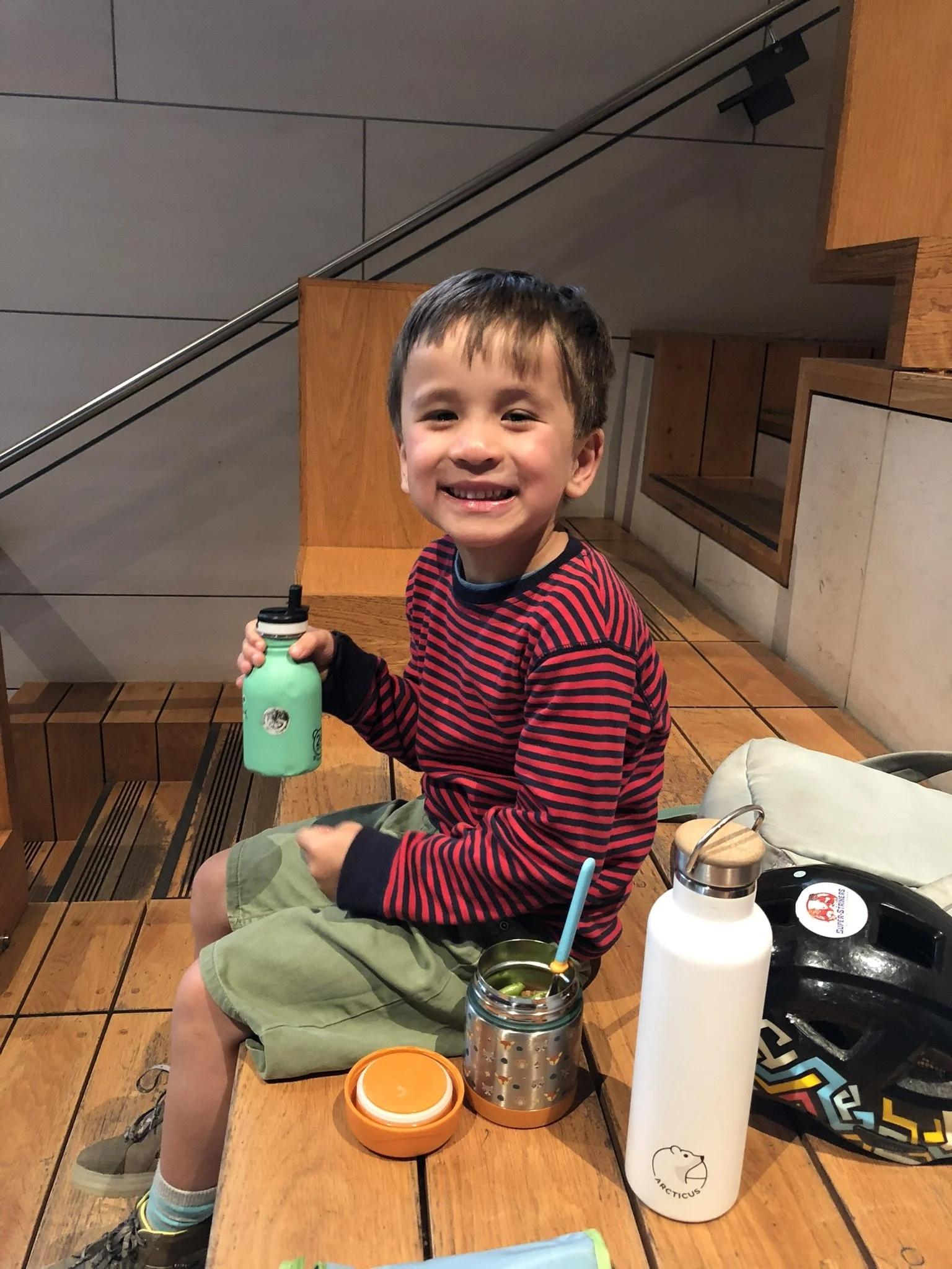 Picnic at museum reusable bottle and thermo.JPEG