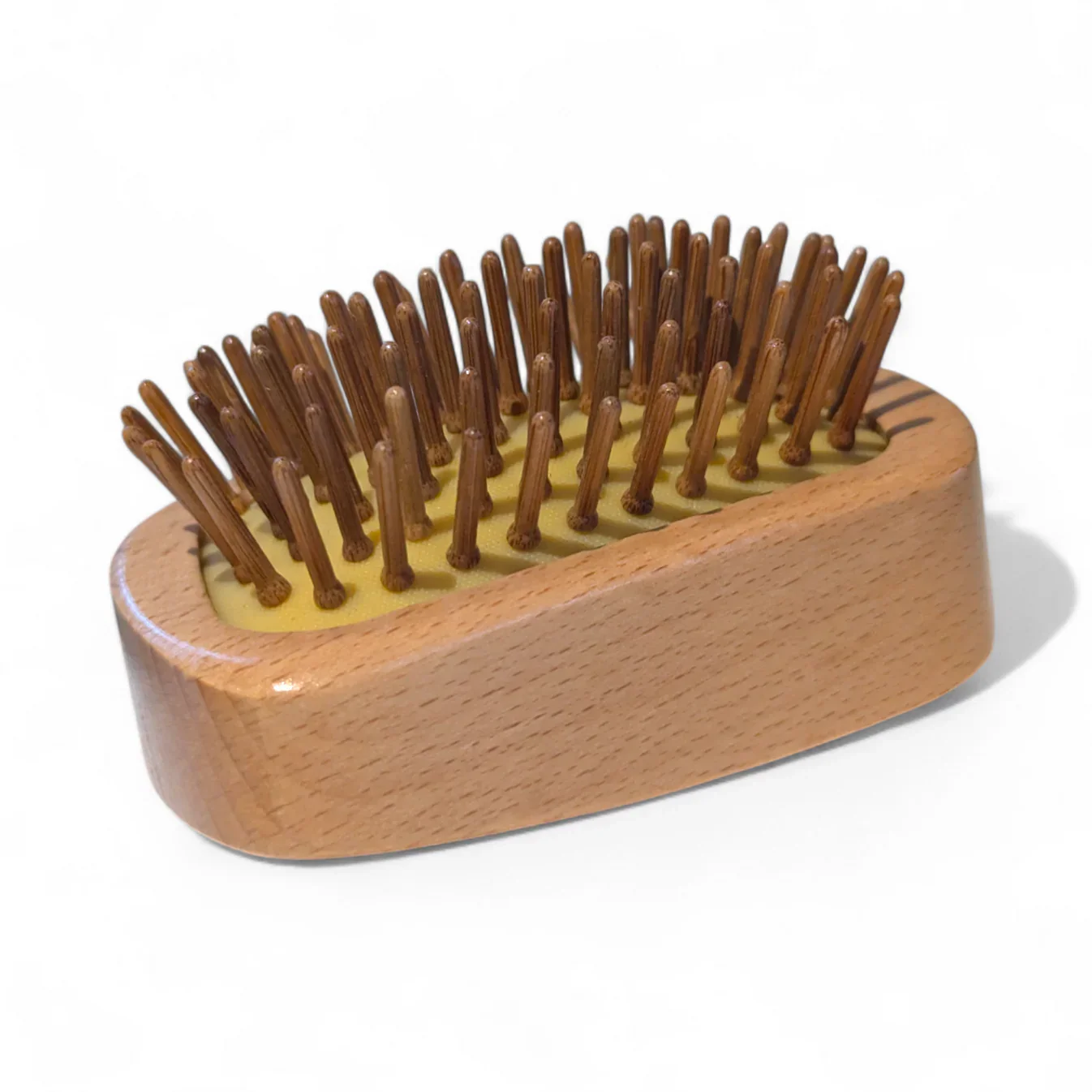 Wooden_tangle_teezer by Ecojiko.webp