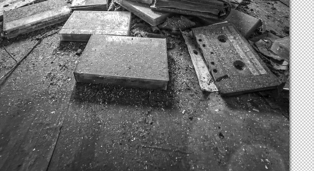 Expanding the image to the right