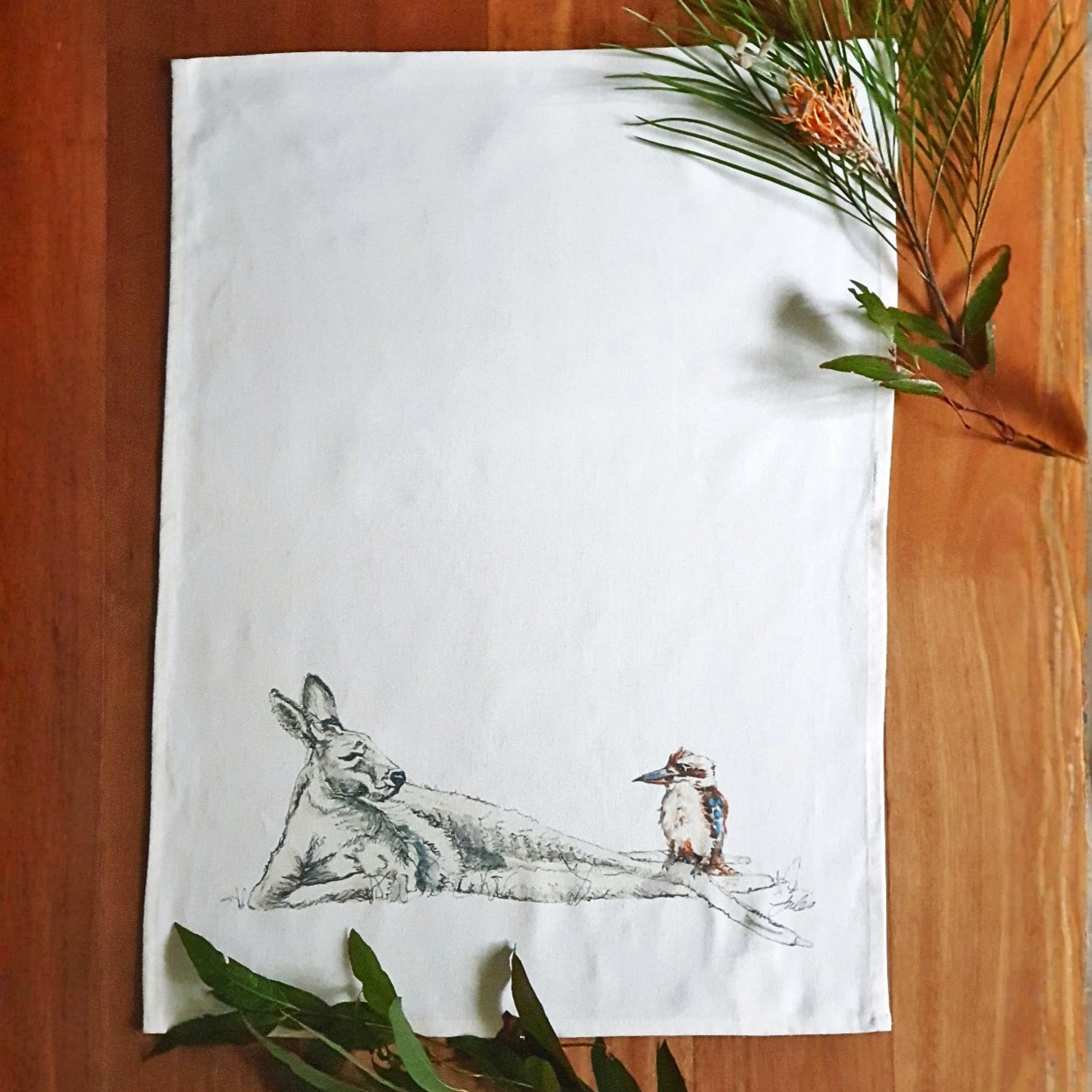 TT_Kangaroo+and+Kookaburra.png