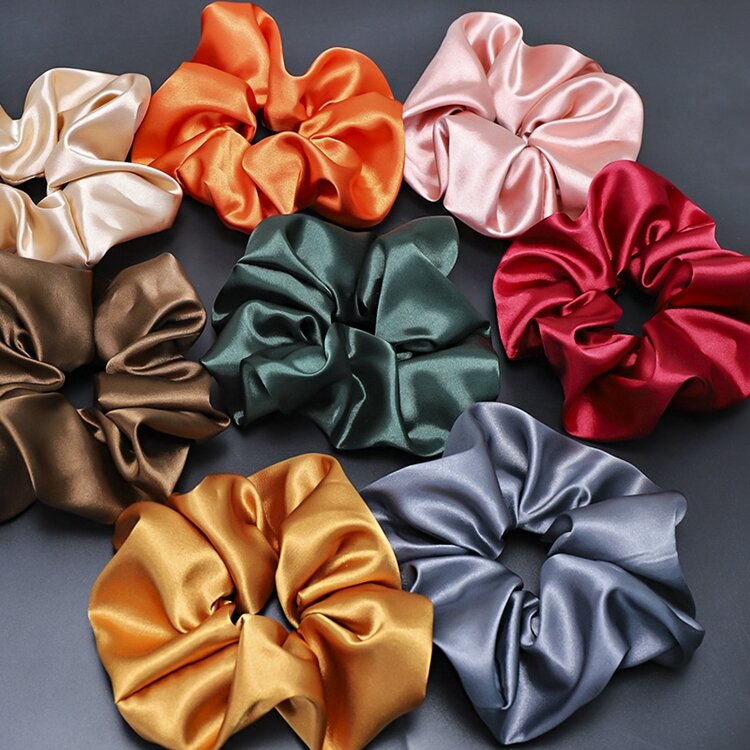 Satin Scrunchie — Jedyny Design