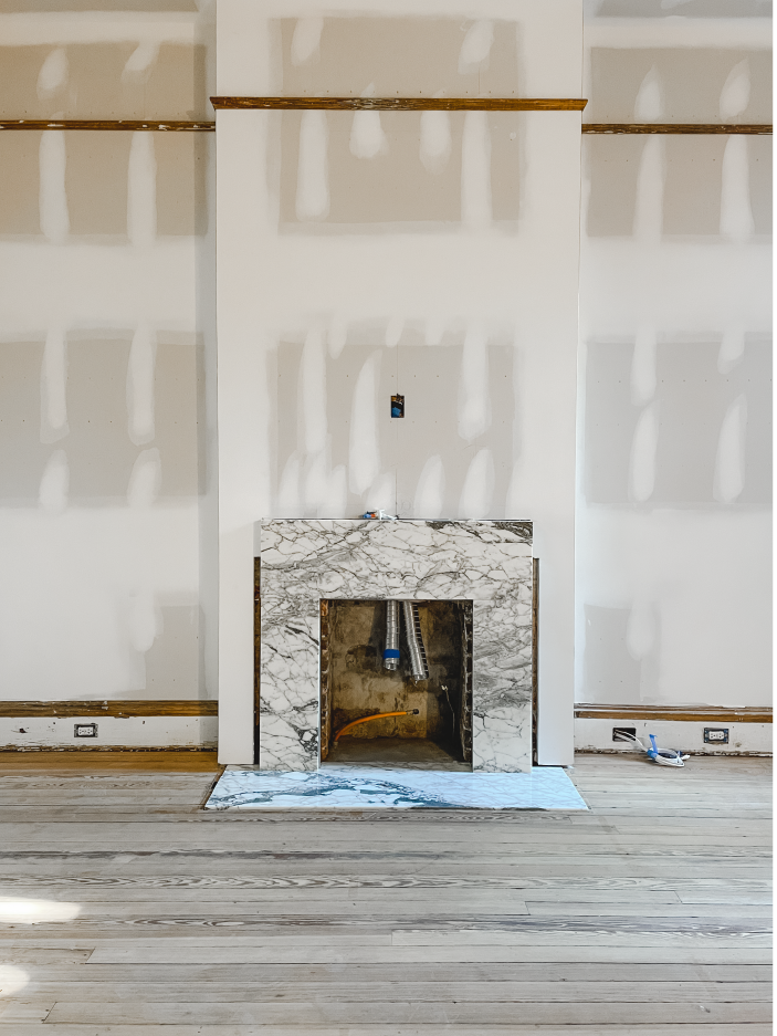 Howlett & Co - Arabescato Marble Hearth & Surround, Fireplace Restoration Renovation