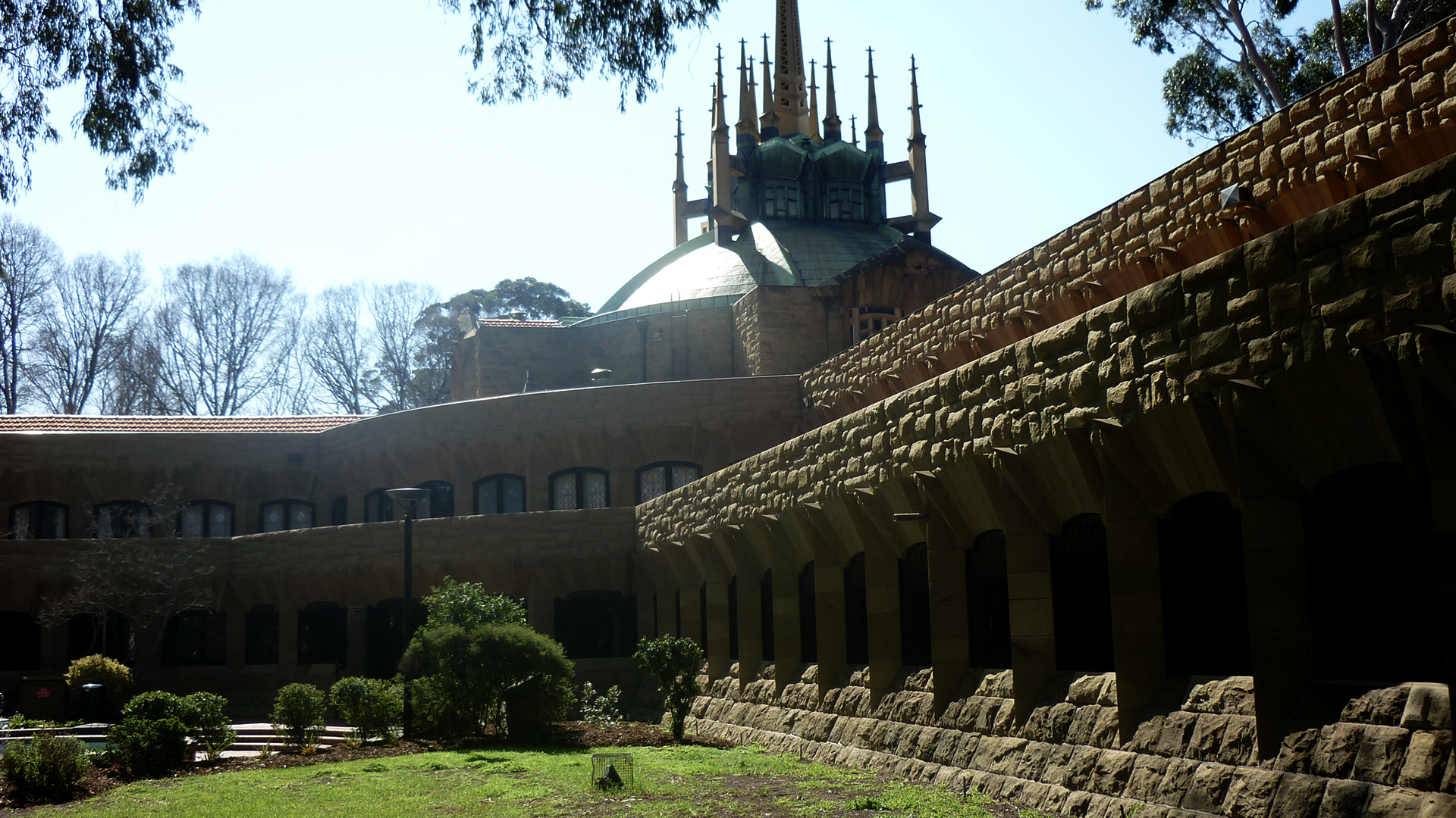 Works included the reconstruction of the spires and pinnacles over the dome, repairs to terraces and roofs, conservation of the sandstone facades and re-ordering of the Chapel.