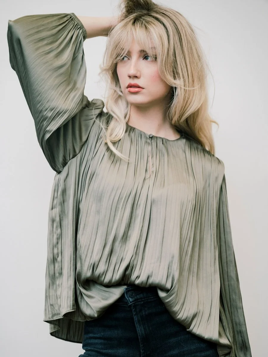 ADDISON for @assembly19xpinksaloon 📸