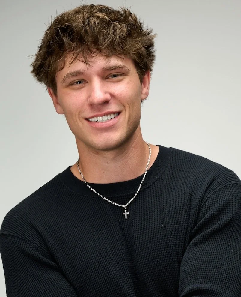 JONATHAN LOWE