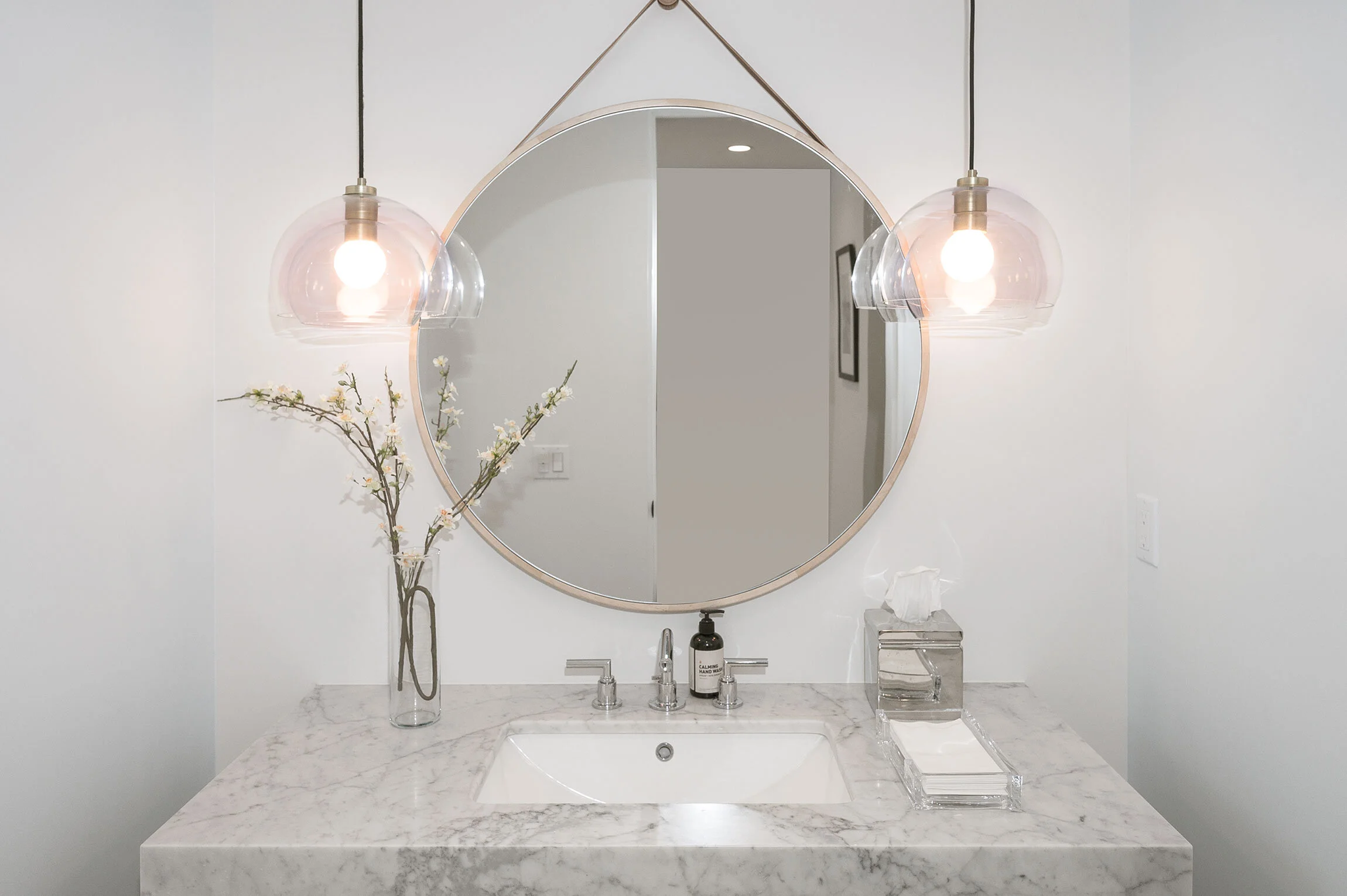 302_Iris_Guest-Bath-1.jpg