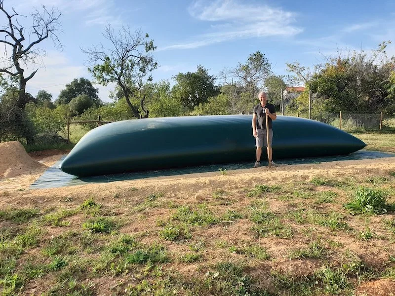 Miguel_Cotton_flexible_water_tank.jpg