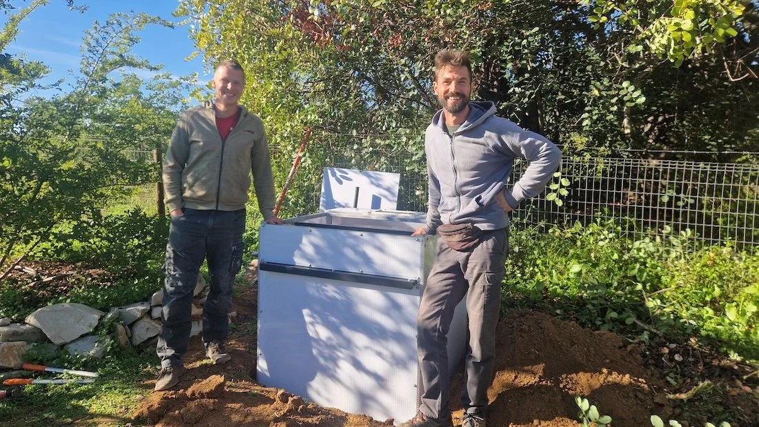 Installing Augmentorium to control Mediterranean fly