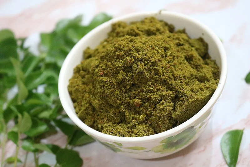 Moringa oleifera dry leaves powder