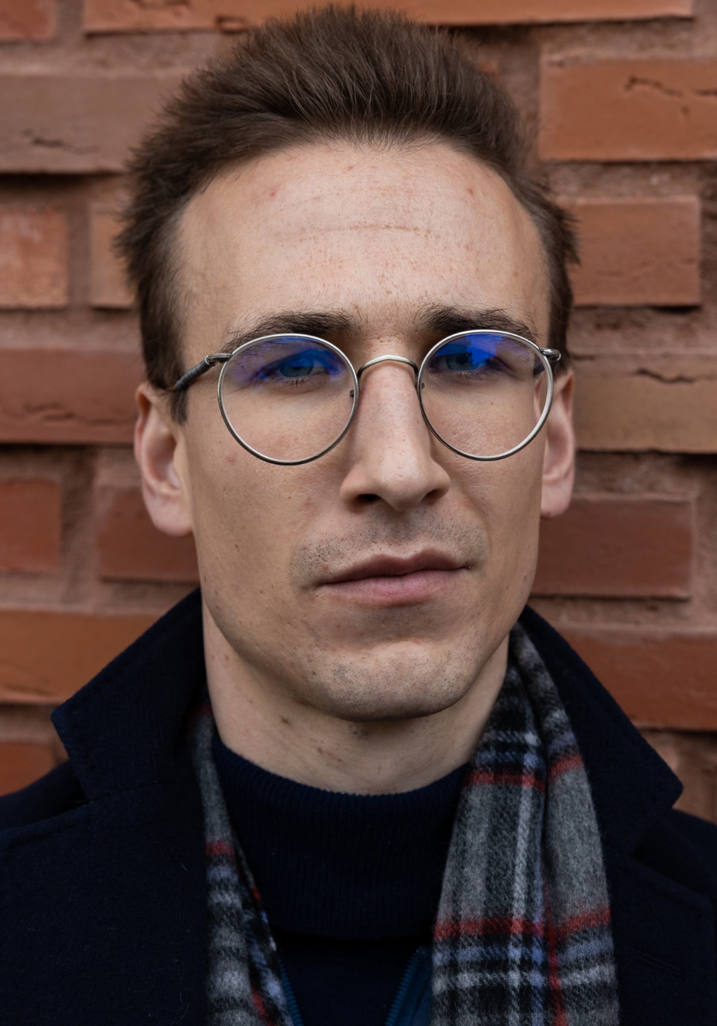 Dr Andreas Masvie