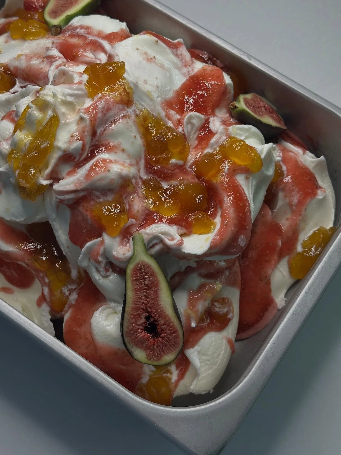 In early making a fig jam for this perfect Sunday creation. 

Ricotta, Pear &amp; Fig definitely deserves a take home tub today 💙