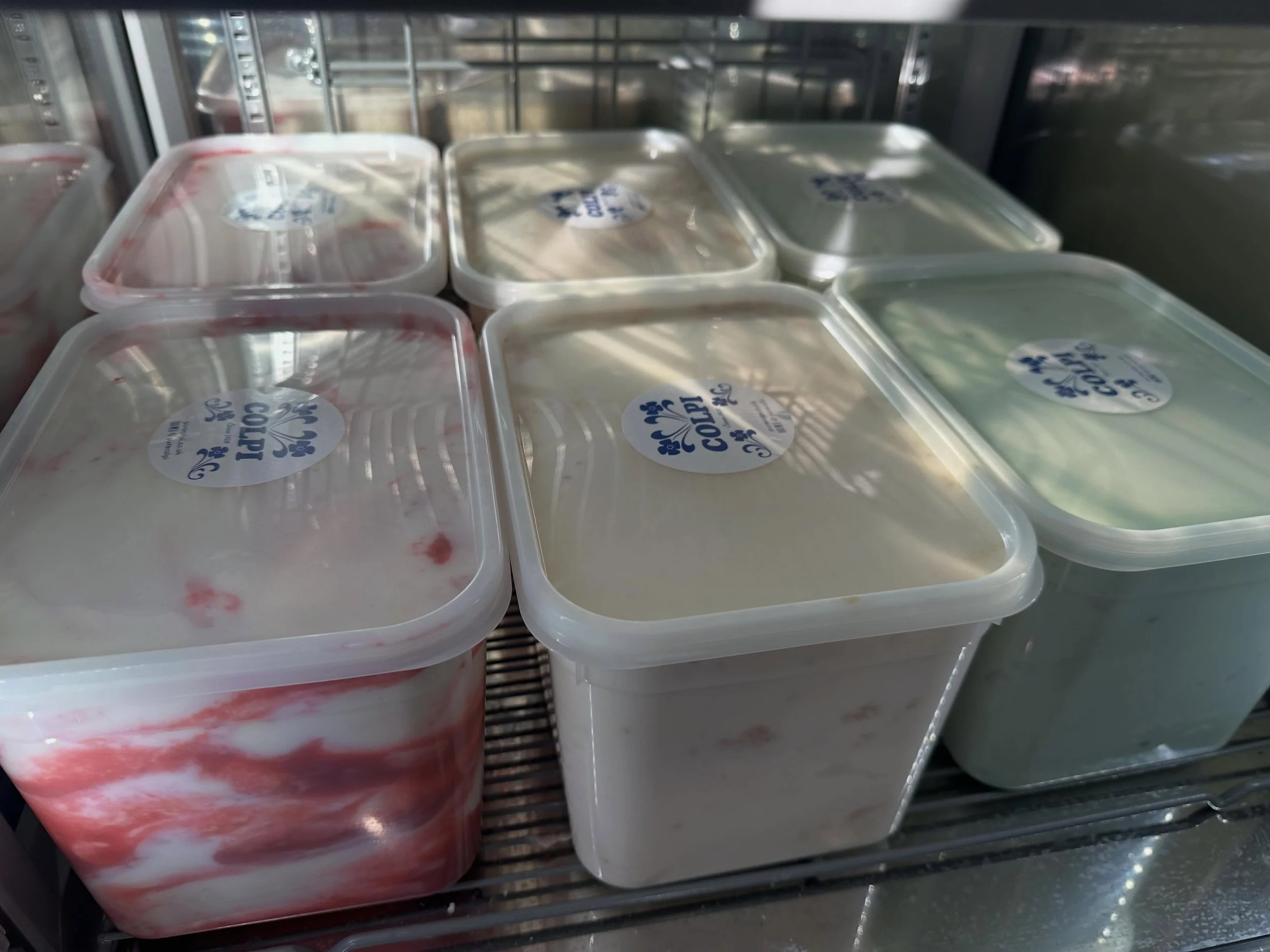 Wanna see something exciting 😆.

Huge 40 litre order going to a customer tomorrow for a party. Yup. That&rsquo;s a 200 scoop party 💃💃💃. How do we get an invite? 🙋&zwj;♂️

There&rsquo;s a lot of Pure Colpi of course and a little Raspberry Ripple,