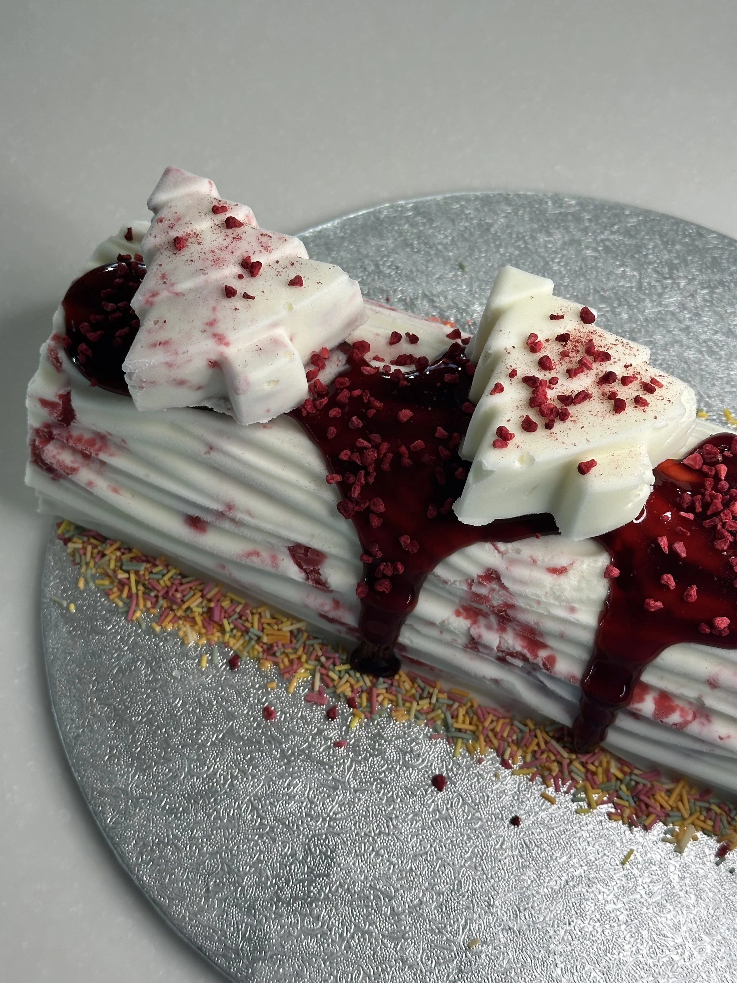 Raspberry Ripple Yule Log Gelato Cake