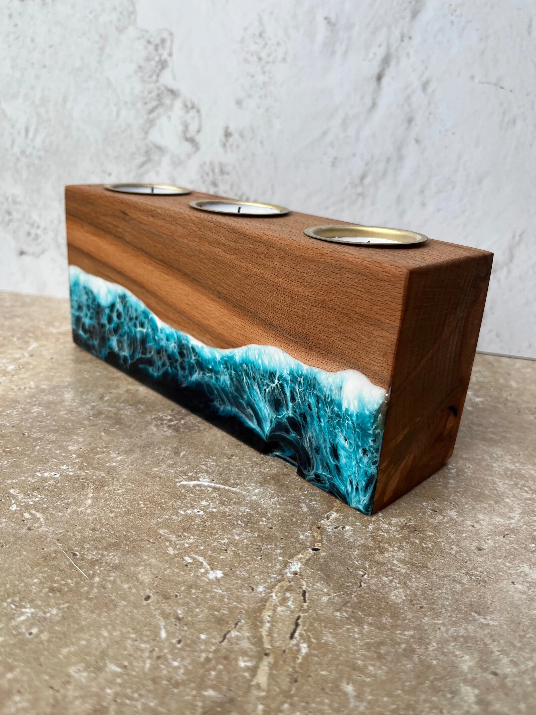 7BAD0273-266B-41B2-812D-B791530EC273